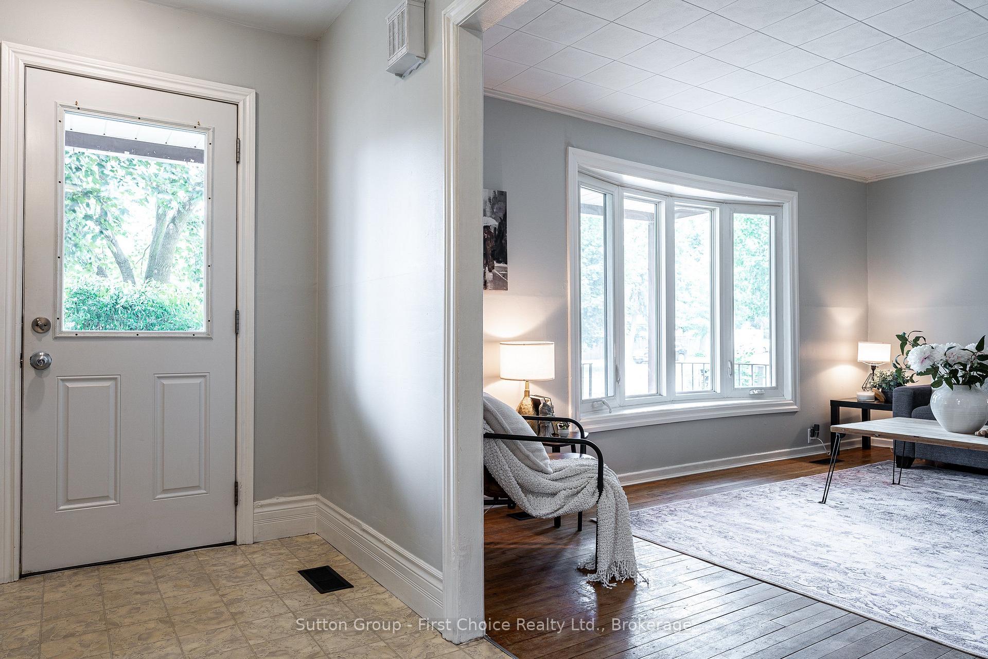Photo 6 of 97 Brydges Street, Stratford — HOMEH