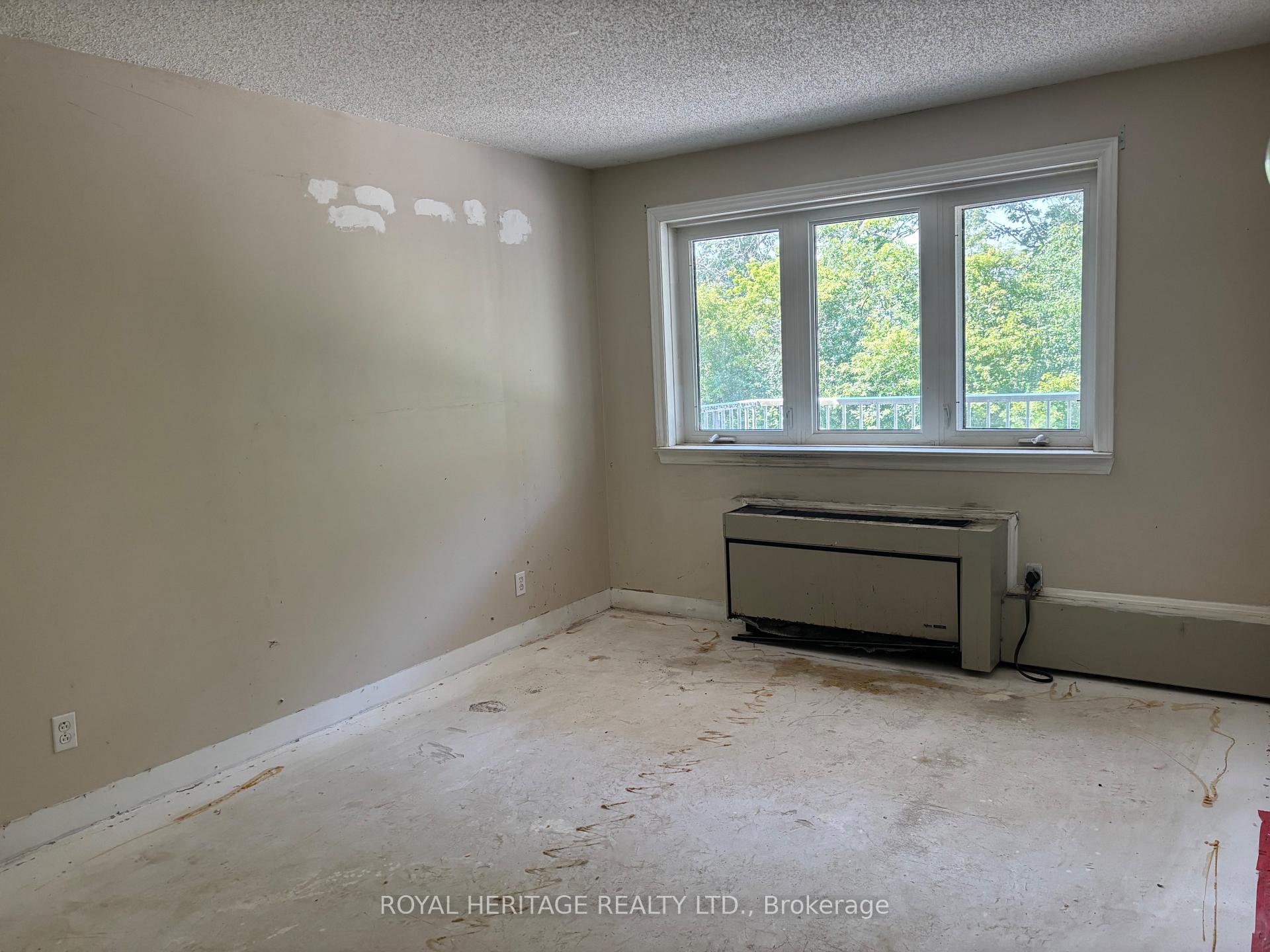 Photo 8 of Unit 220, 193 Lake Drive, Ajax, South West — HOMEH