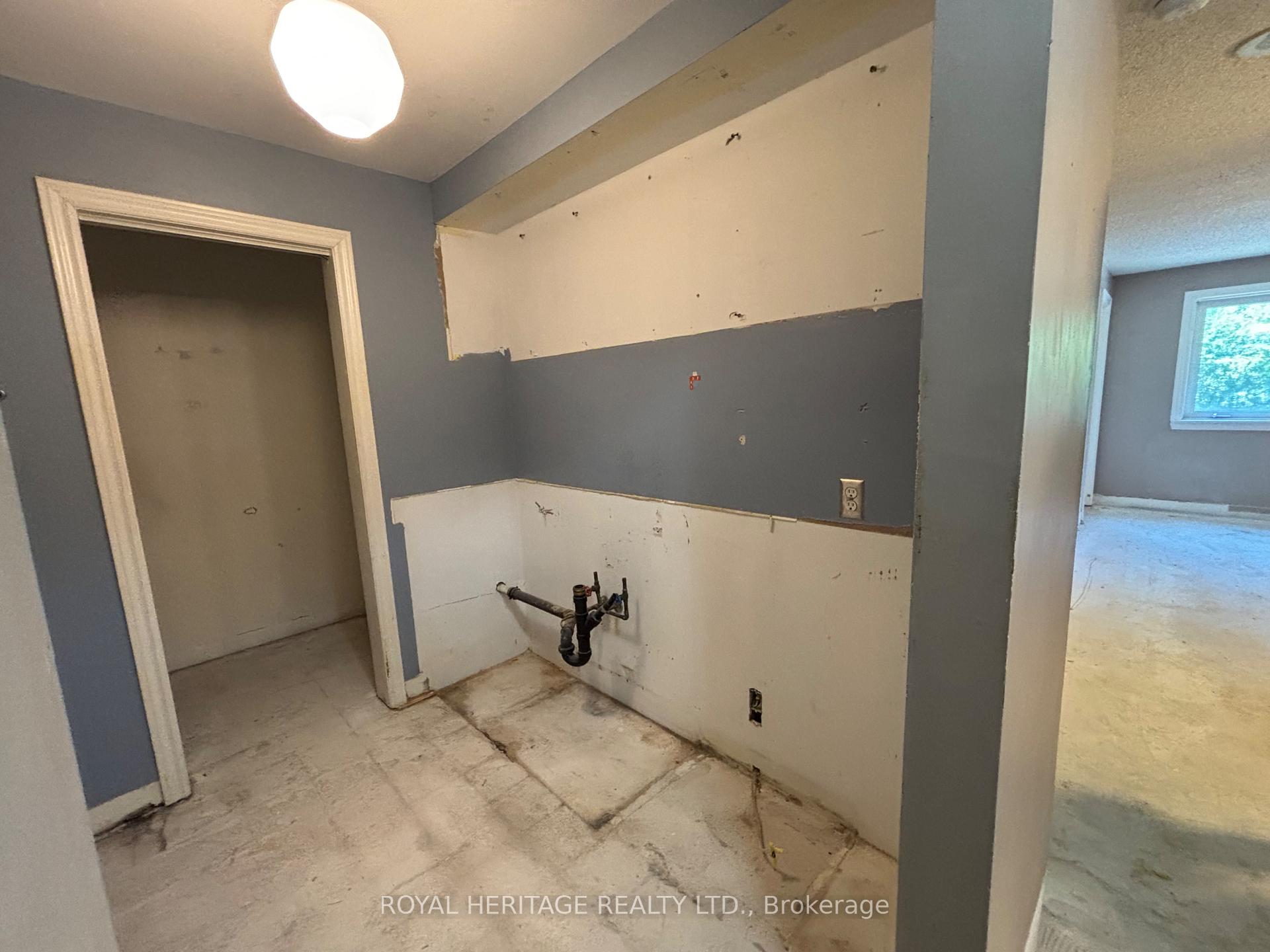 Photo 13 of Unit 220, 193 Lake Drive, Ajax, South West — HOMEH
