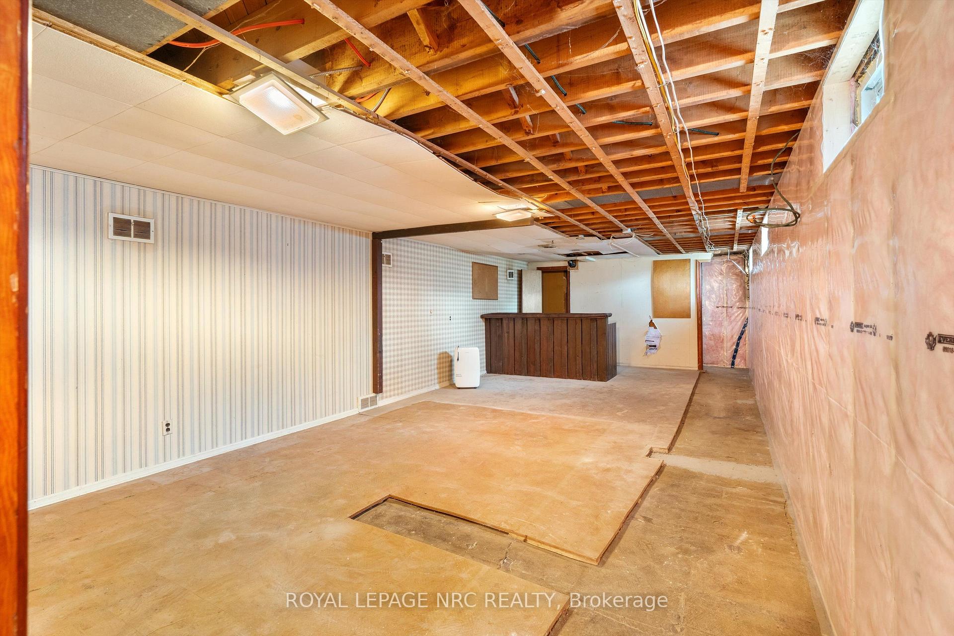 Photo 21 of 66 Masterson Drive, St. Catharines, Glendale/Glenridge — HOMEH