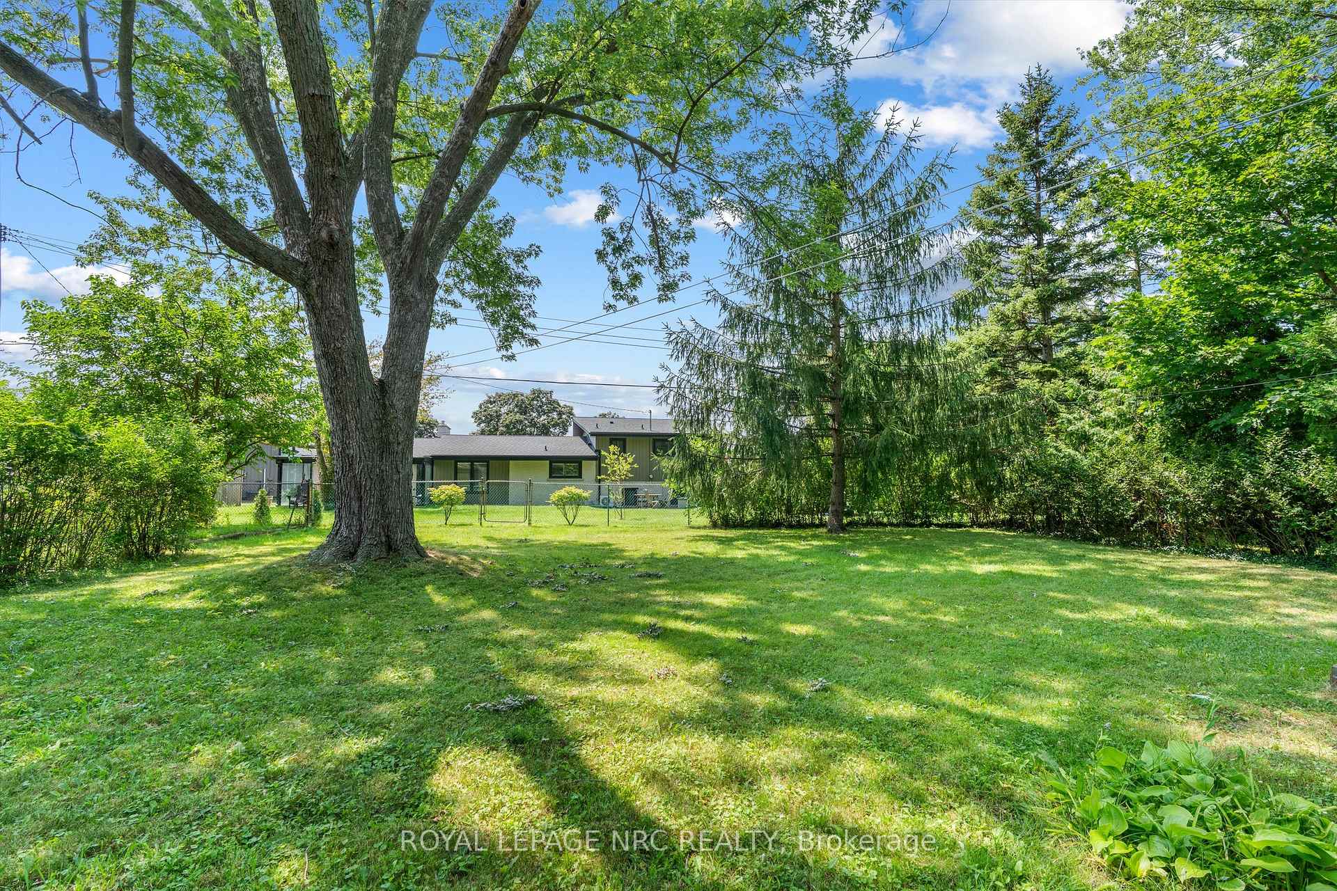 Photo 27 of 66 Masterson Drive, St. Catharines, Glendale/Glenridge — HOMEH