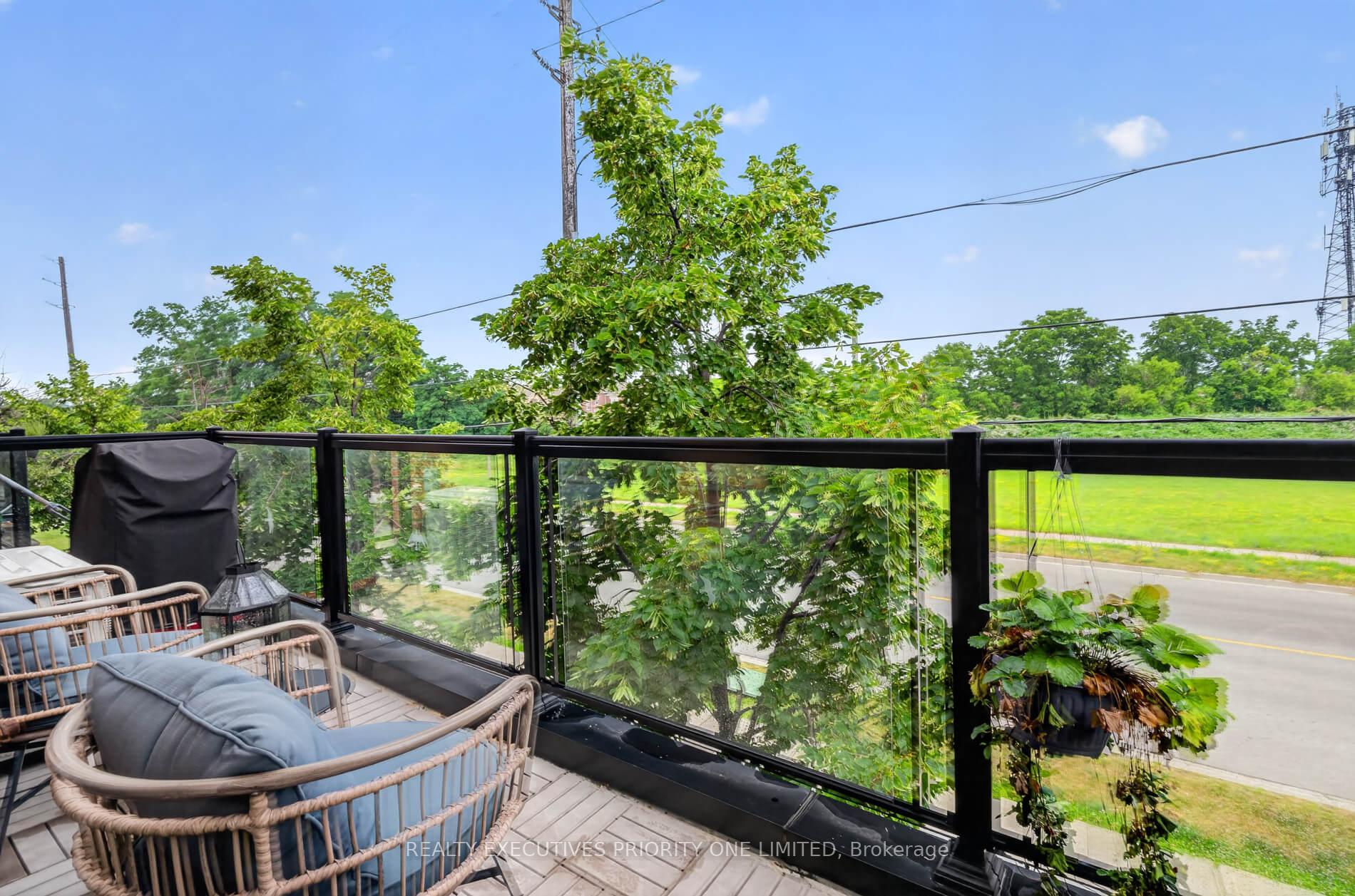 Photo 12 of Unit 59, 8161 Kipling Avenue, Vaughan, West Woodbridge — HOMEH