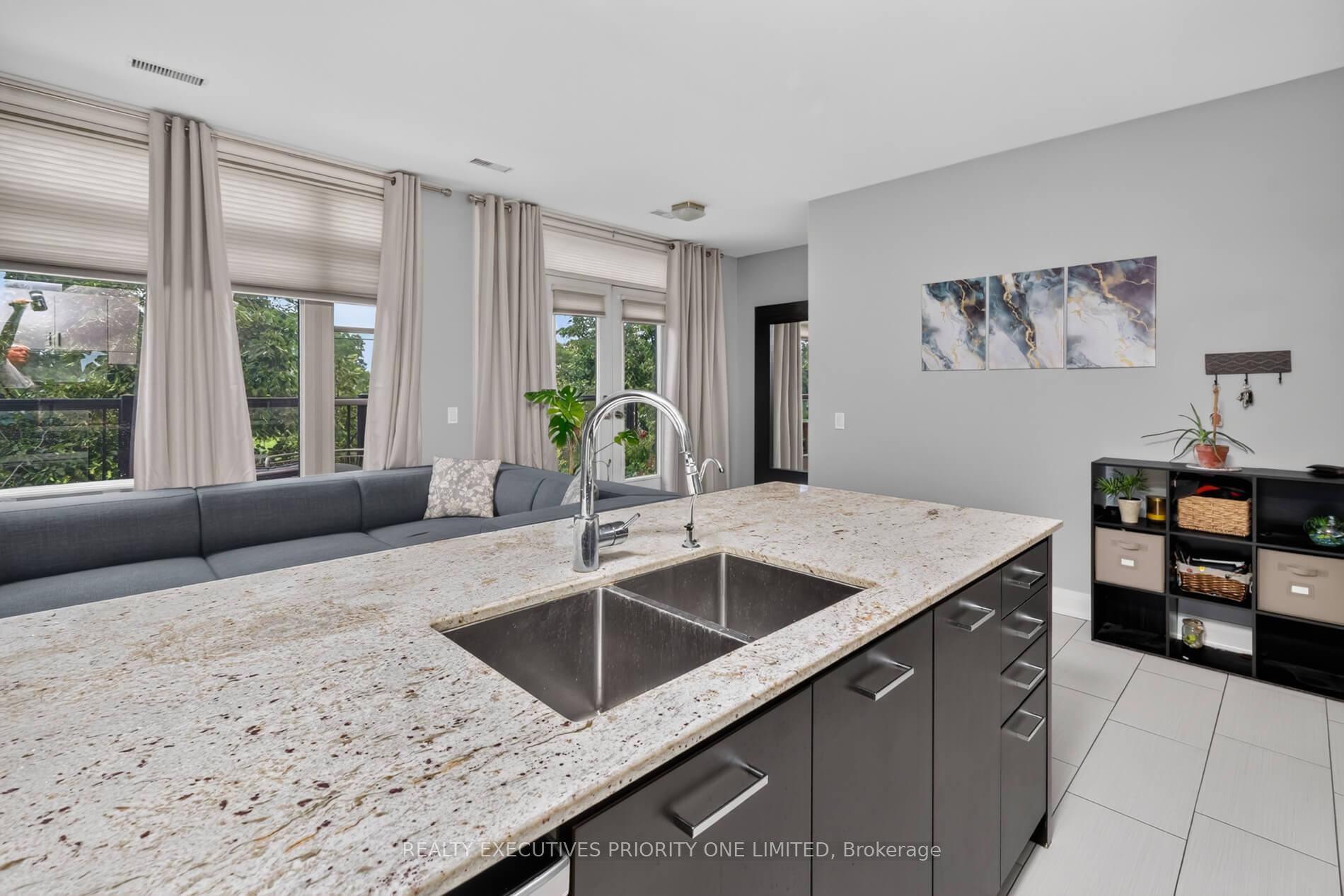 Photo 17 of Unit 59, 8161 Kipling Avenue, Vaughan, West Woodbridge — HOMEH