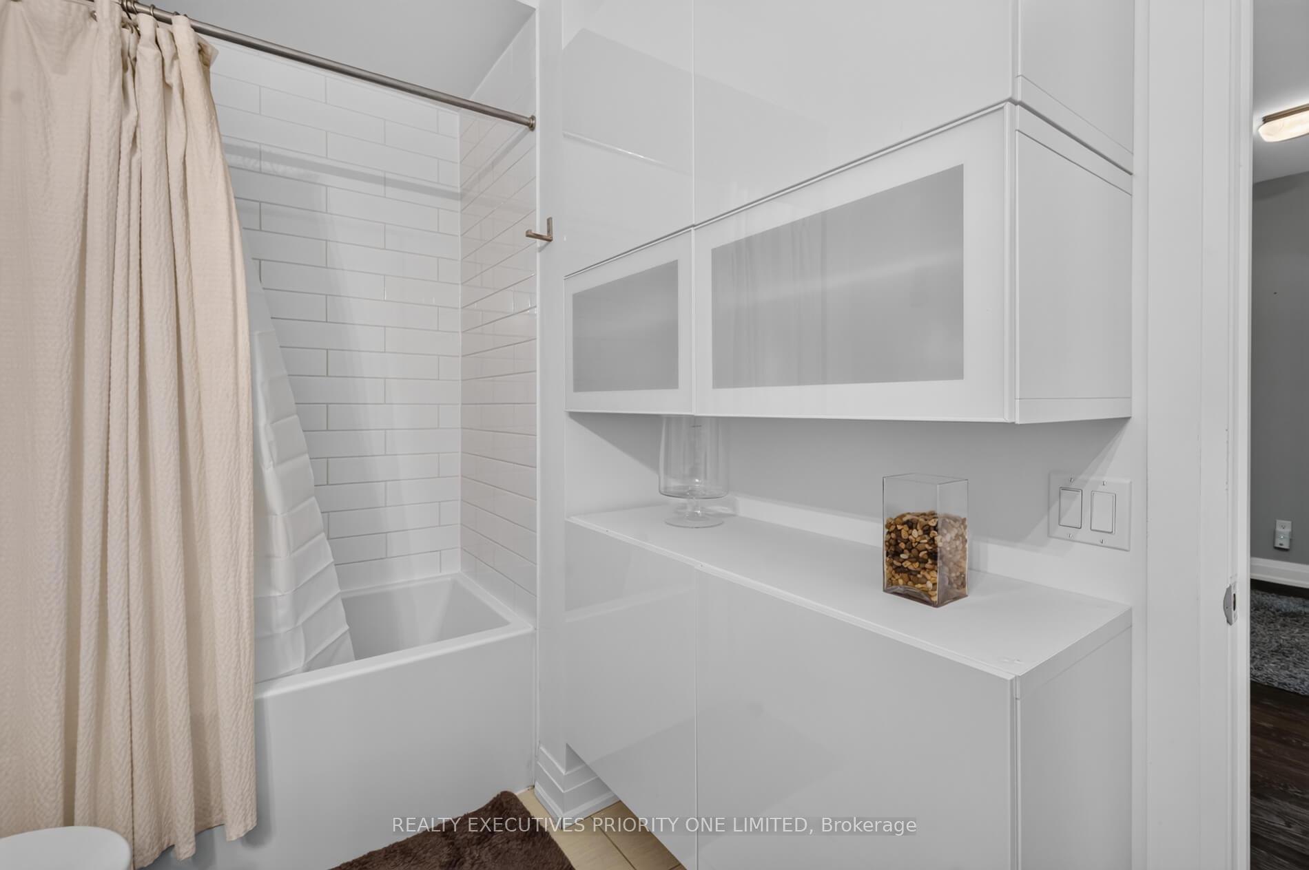 Photo 27 of Unit 59, 8161 Kipling Avenue, Vaughan, West Woodbridge — HOMEH