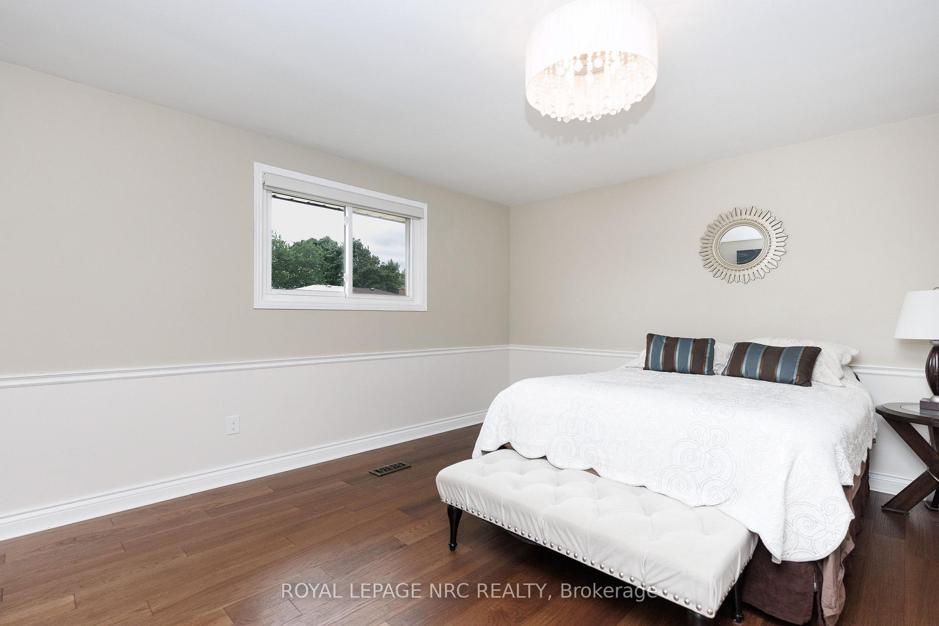 Photo 19 of 124 Glen Park Drive, Welland, Prince Charles — HOMEH