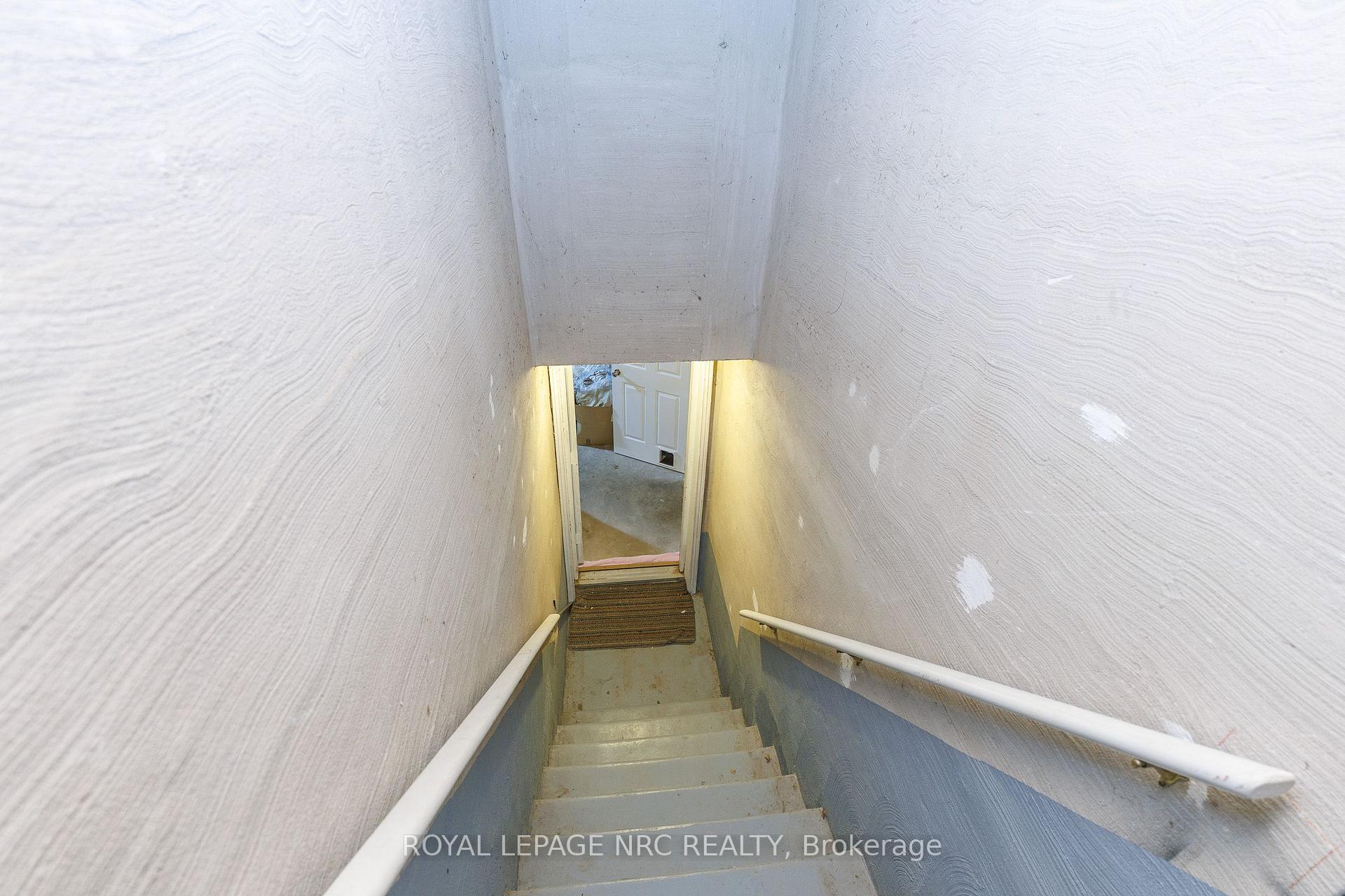 Photo 47 of 124 Glen Park Drive, Welland, Prince Charles — HOMEH