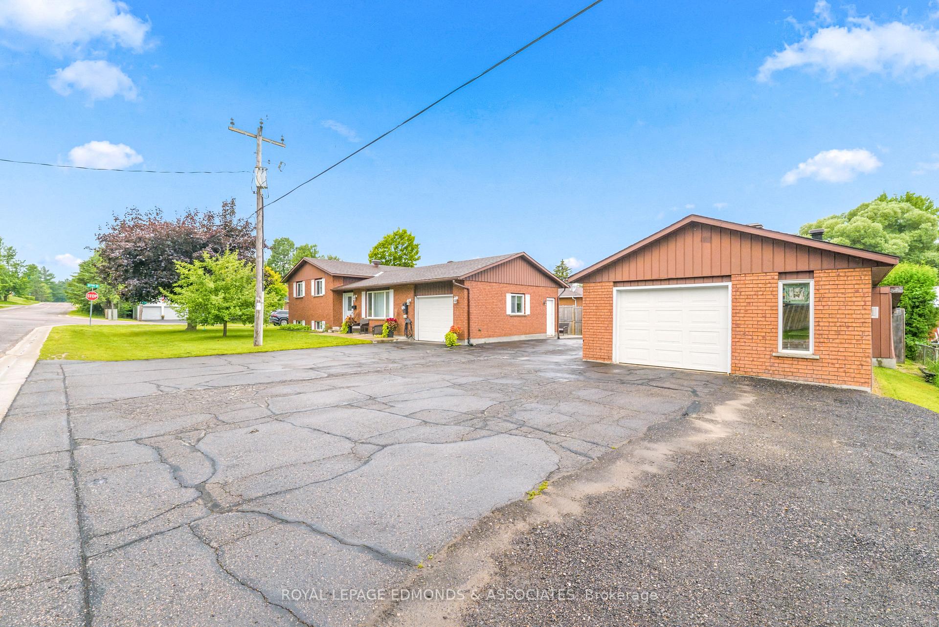Photo 1 of 2 Herman Street, Petawawa, Petawawa — HOMEH