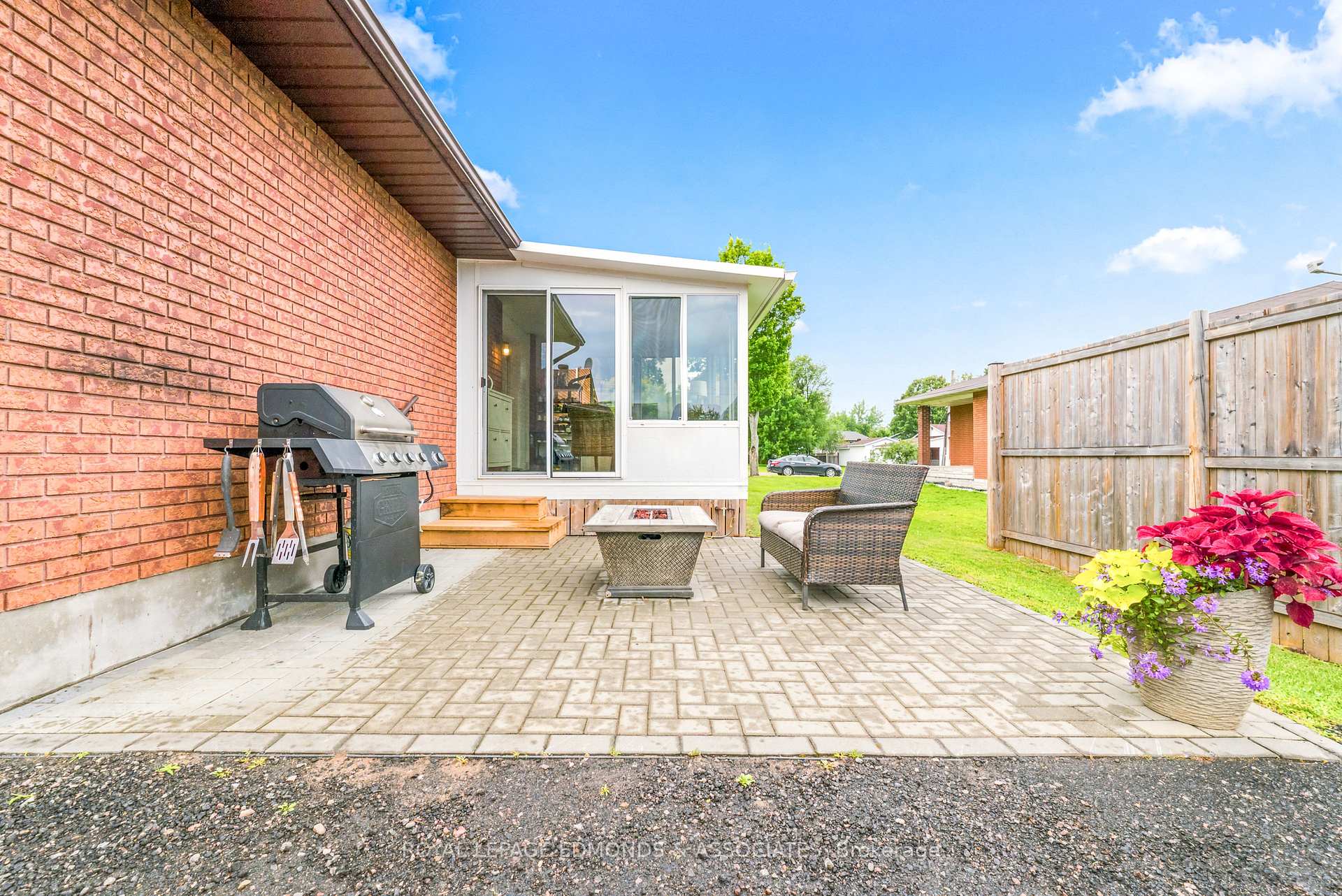 Photo 42 of 2 Herman Street, Petawawa, Petawawa — HOMEH