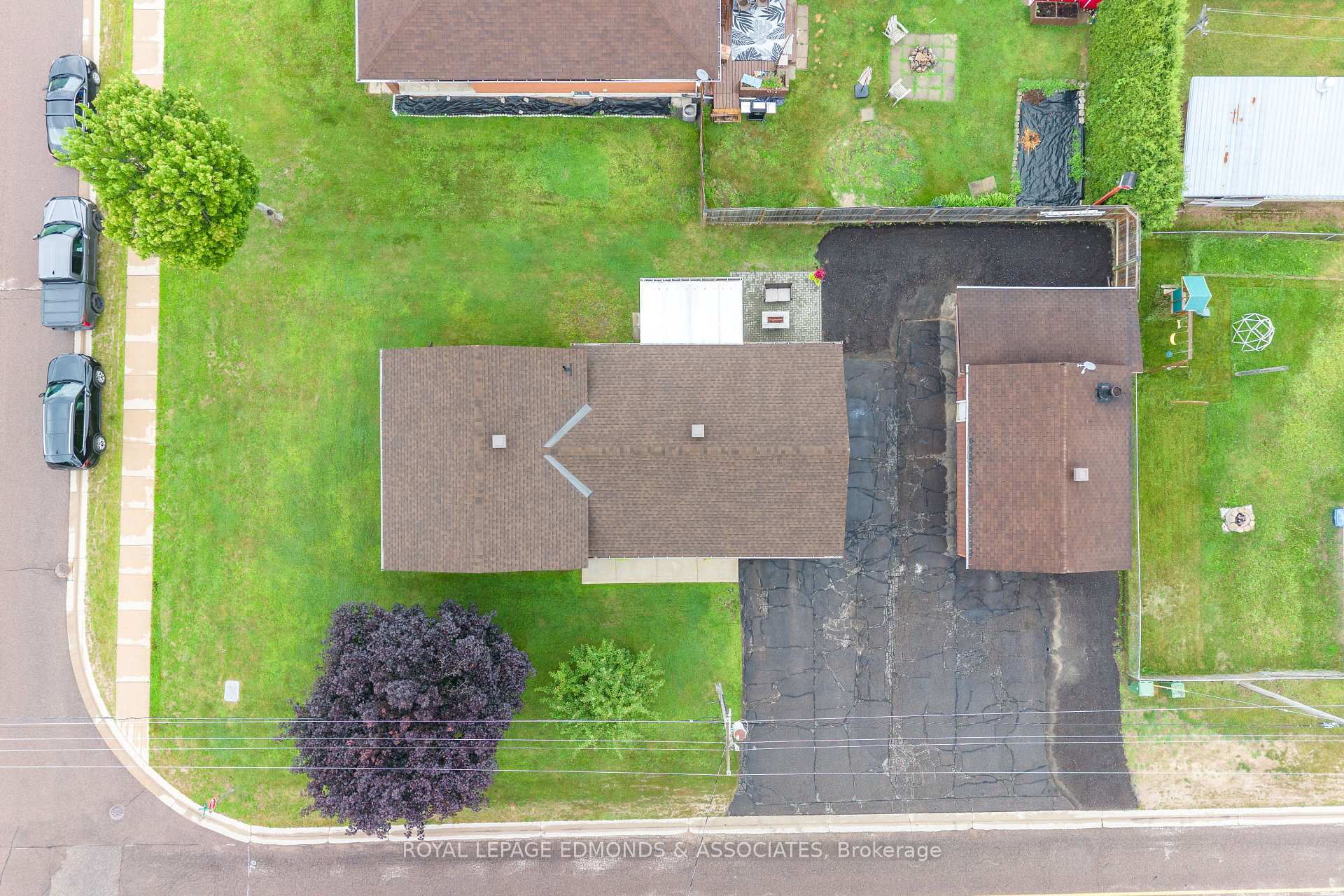 Photo 48 of 2 Herman Street, Petawawa, Petawawa — HOMEH