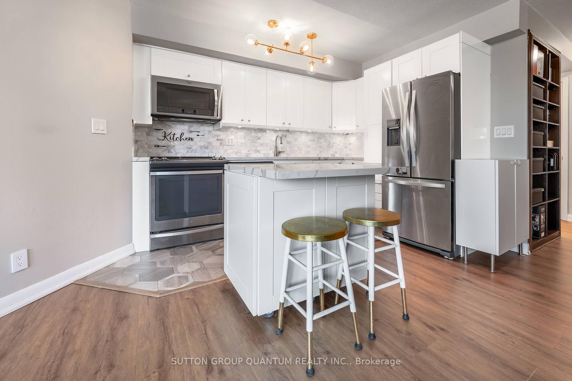 Photo 3 of Unit 507, 600 Fleet Street, Toronto, Niagara — HOMEH