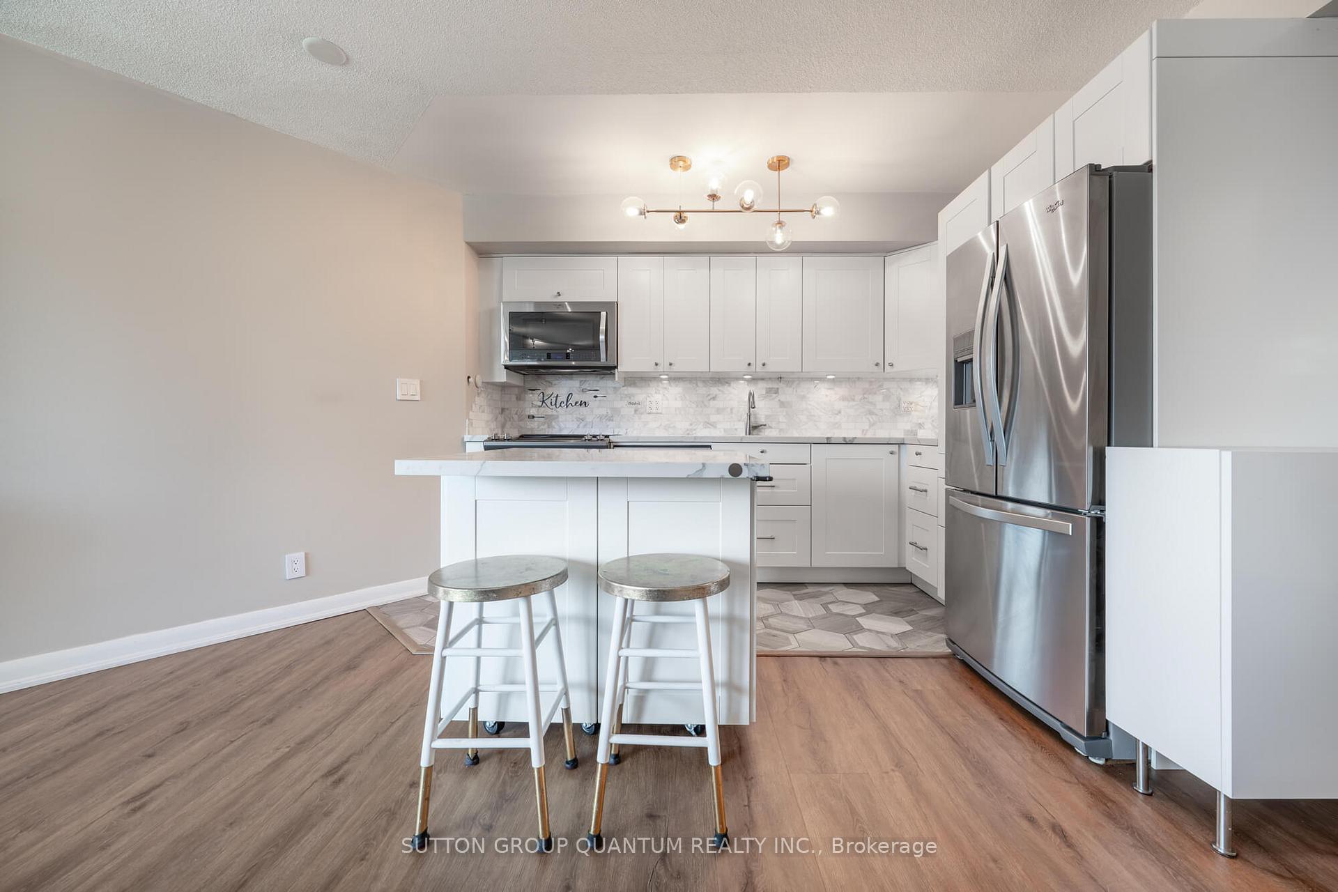 Photo 4 of Unit 507, 600 Fleet Street, Toronto, Niagara — HOMEH