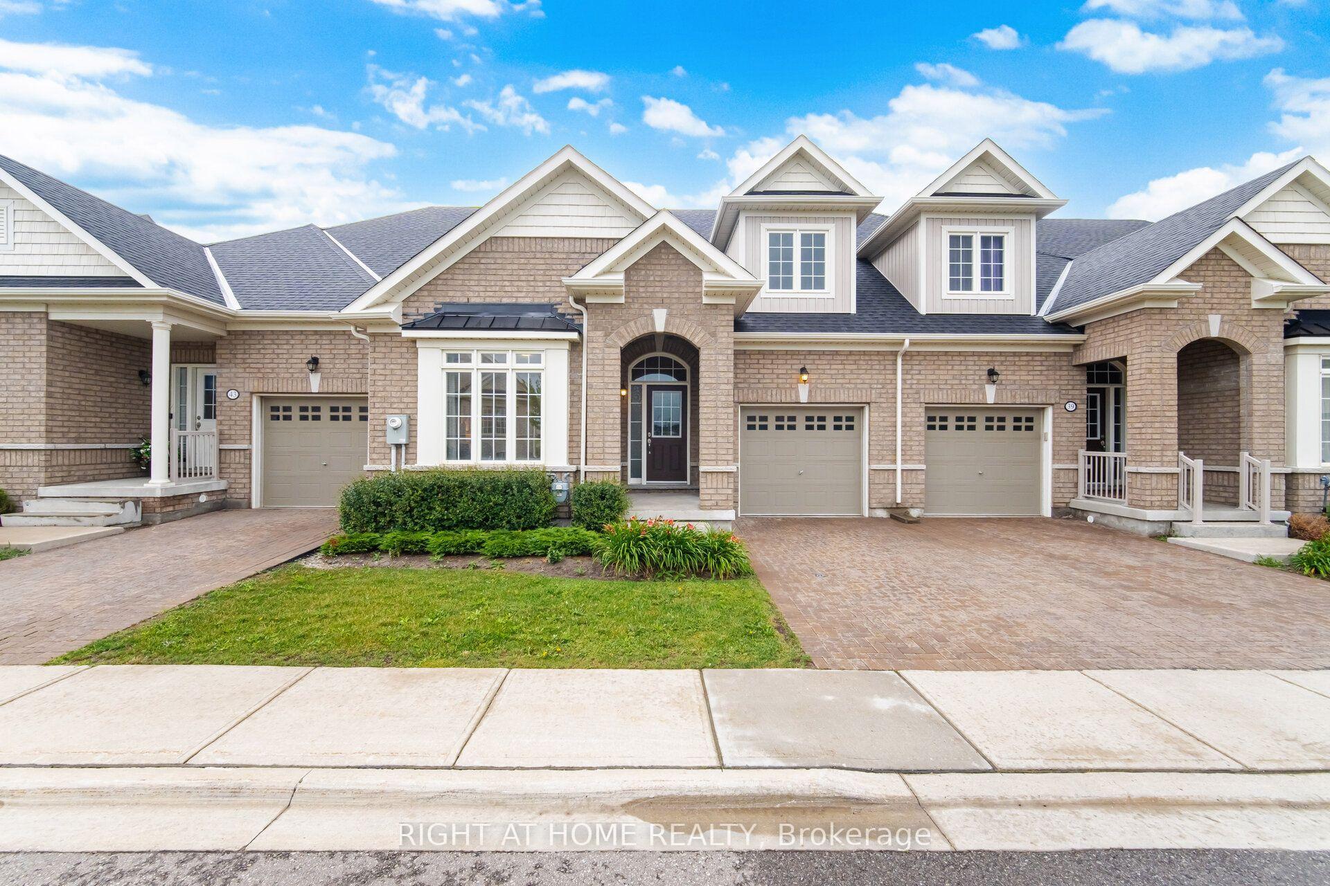 Photo 3 of 41 Overlea Drive, Brampton, Sandringham-Wellington — HOMEH