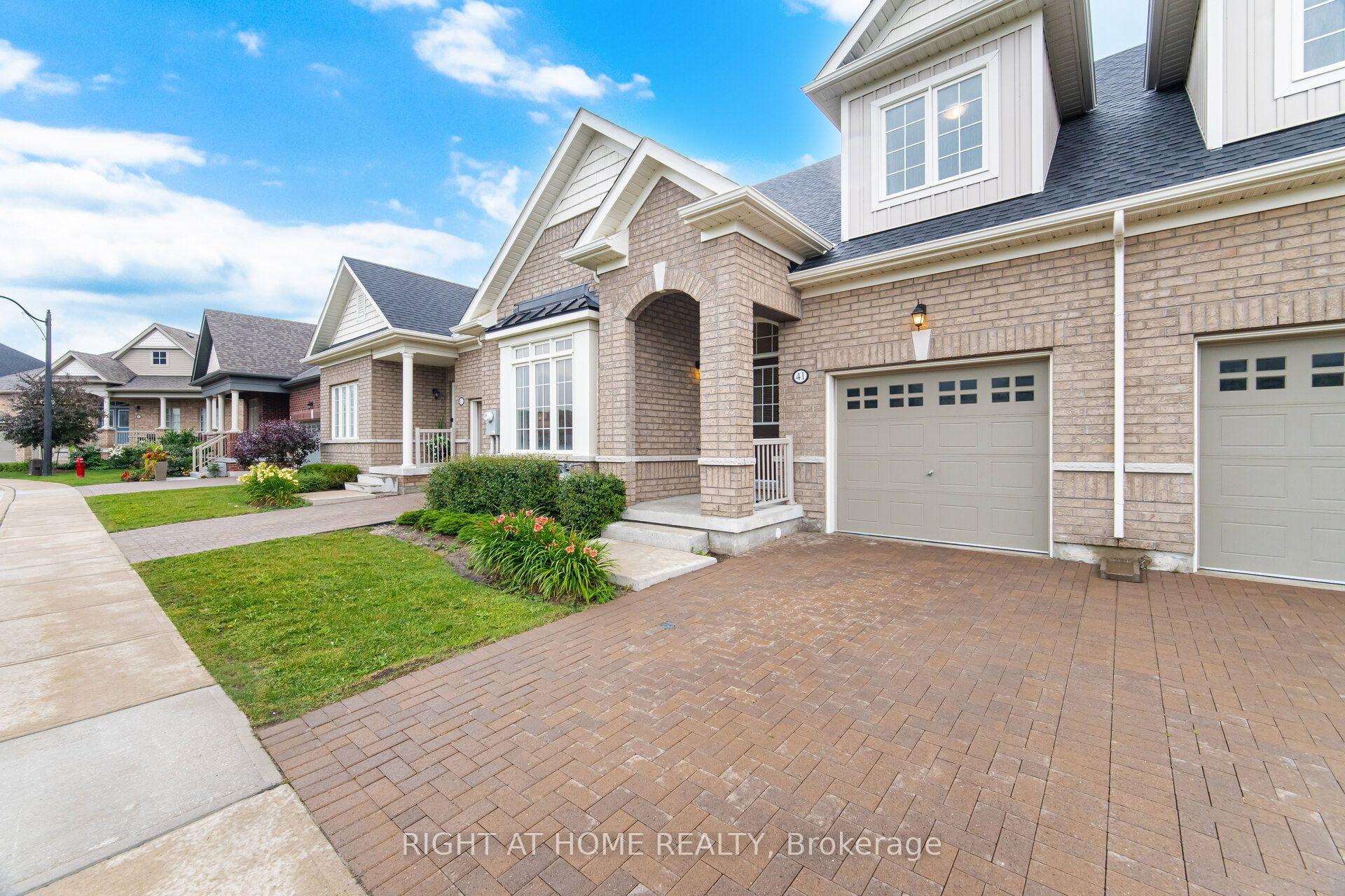 Photo 4 of 41 Overlea Drive, Brampton, Sandringham-Wellington — HOMEH