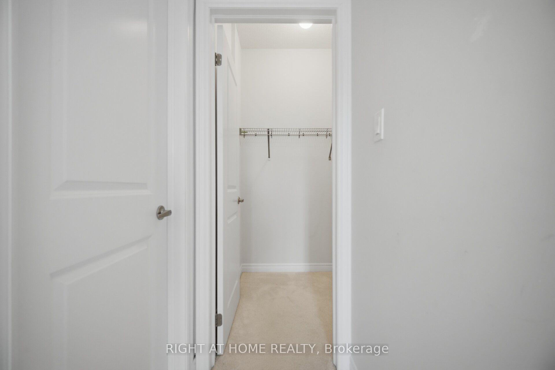Photo 23 of 41 Overlea Drive, Brampton, Sandringham-Wellington — HOMEH
