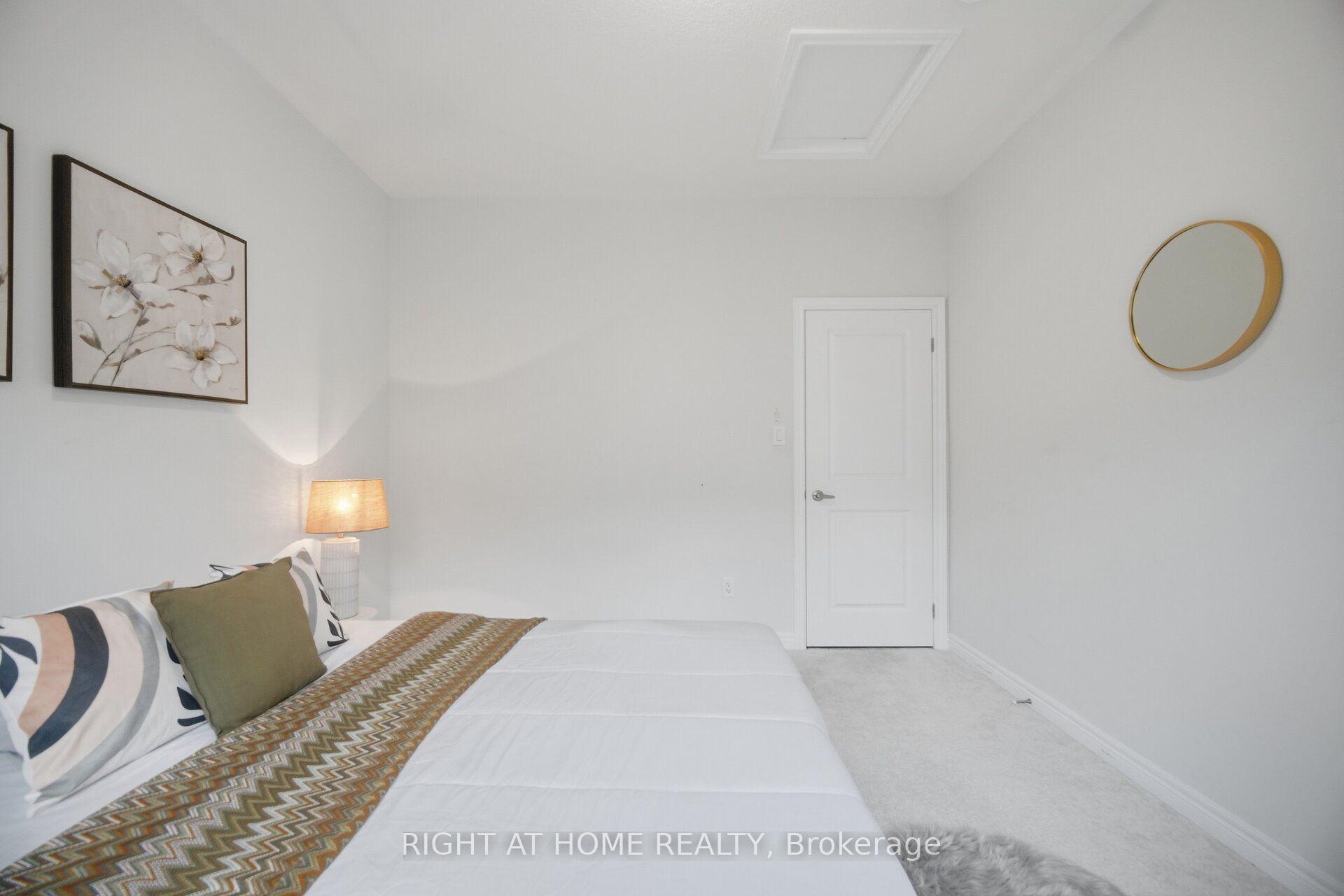Photo 25 of 41 Overlea Drive, Brampton, Sandringham-Wellington — HOMEH