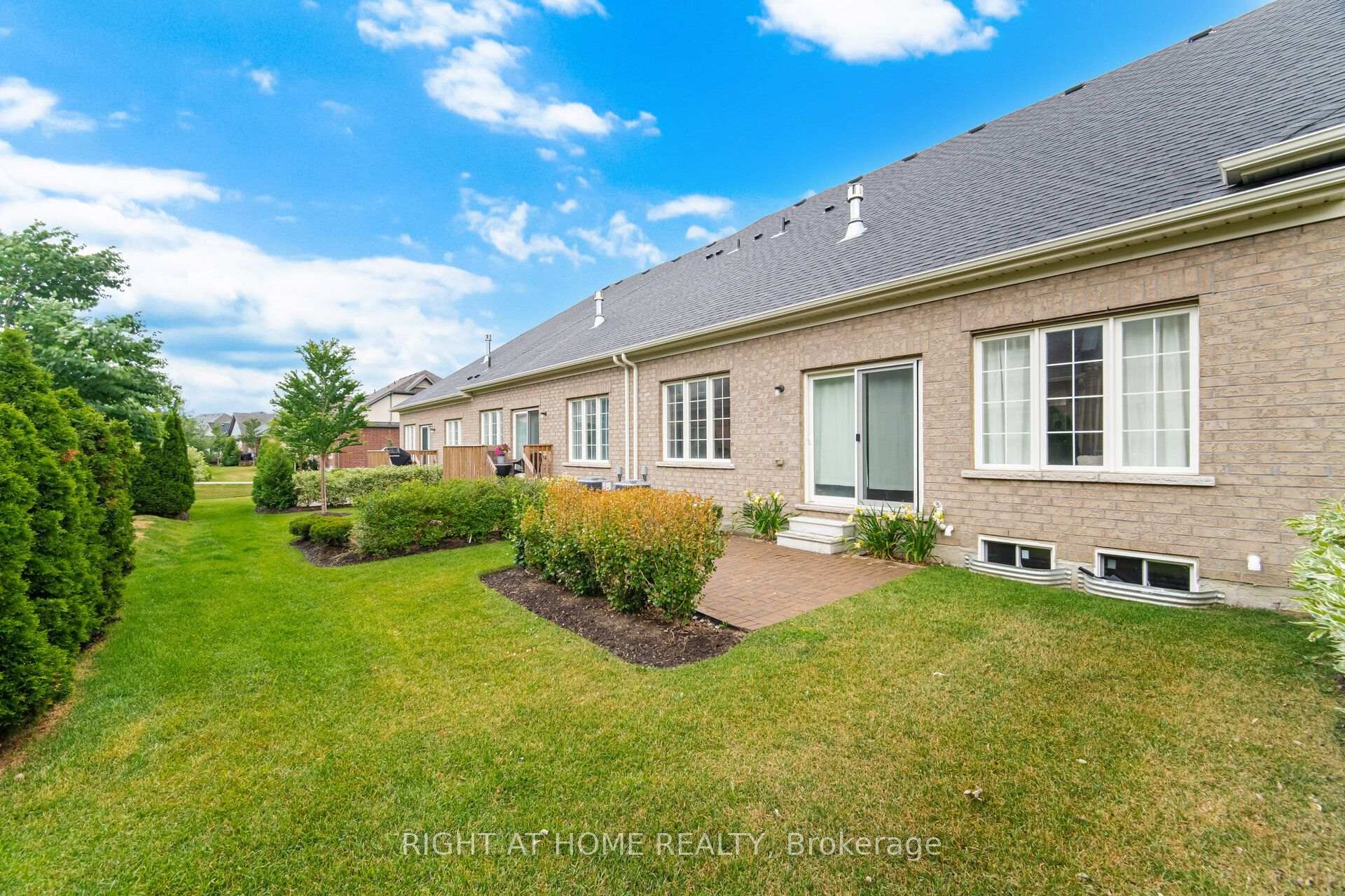 Photo 42 of 41 Overlea Drive, Brampton, Sandringham-Wellington — HOMEH