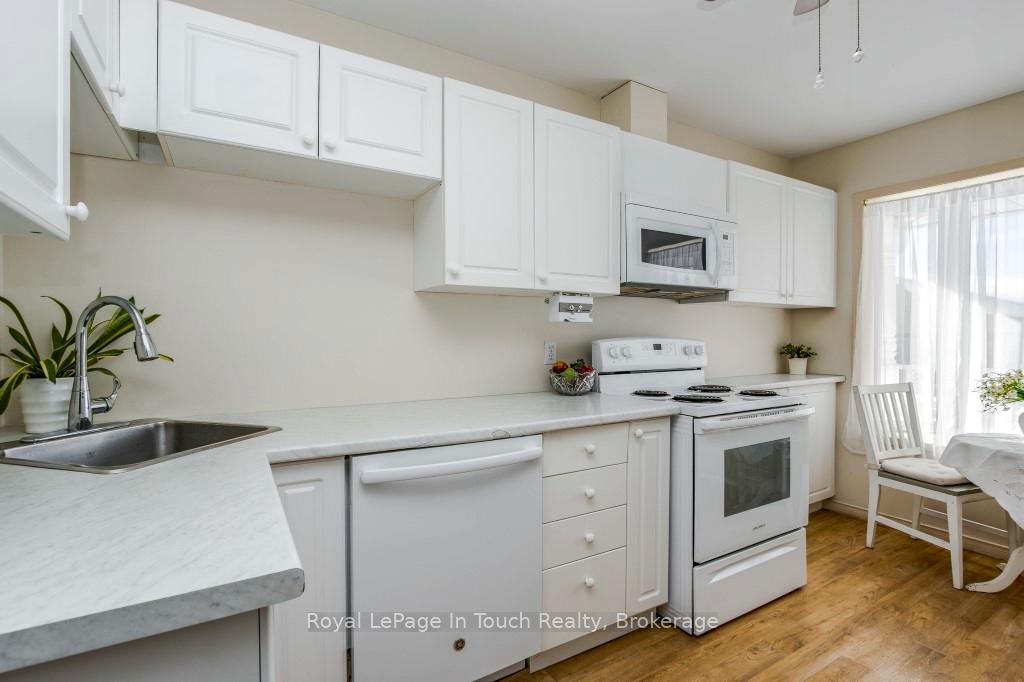 Photo 6 of 808 Jane Boulevard, Midland — HOMEH