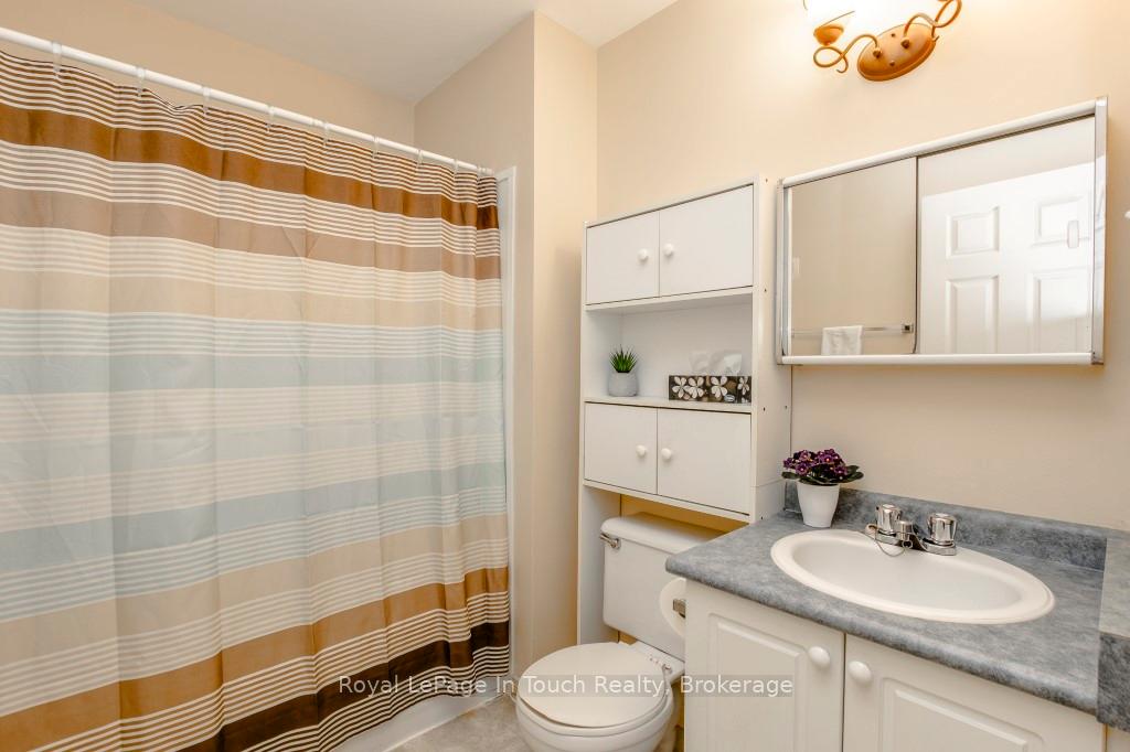 Photo 9 of 808 Jane Boulevard, Midland — HOMEH