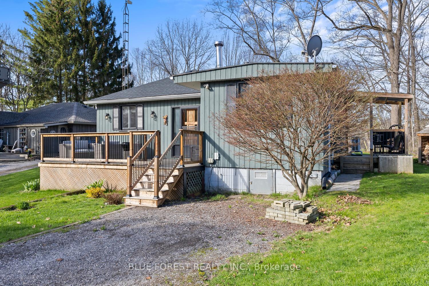Photo 6 of 7365 Fairview Drive, Dutton/Dunwich, Rural Dutton/Dunwich — HOMEH