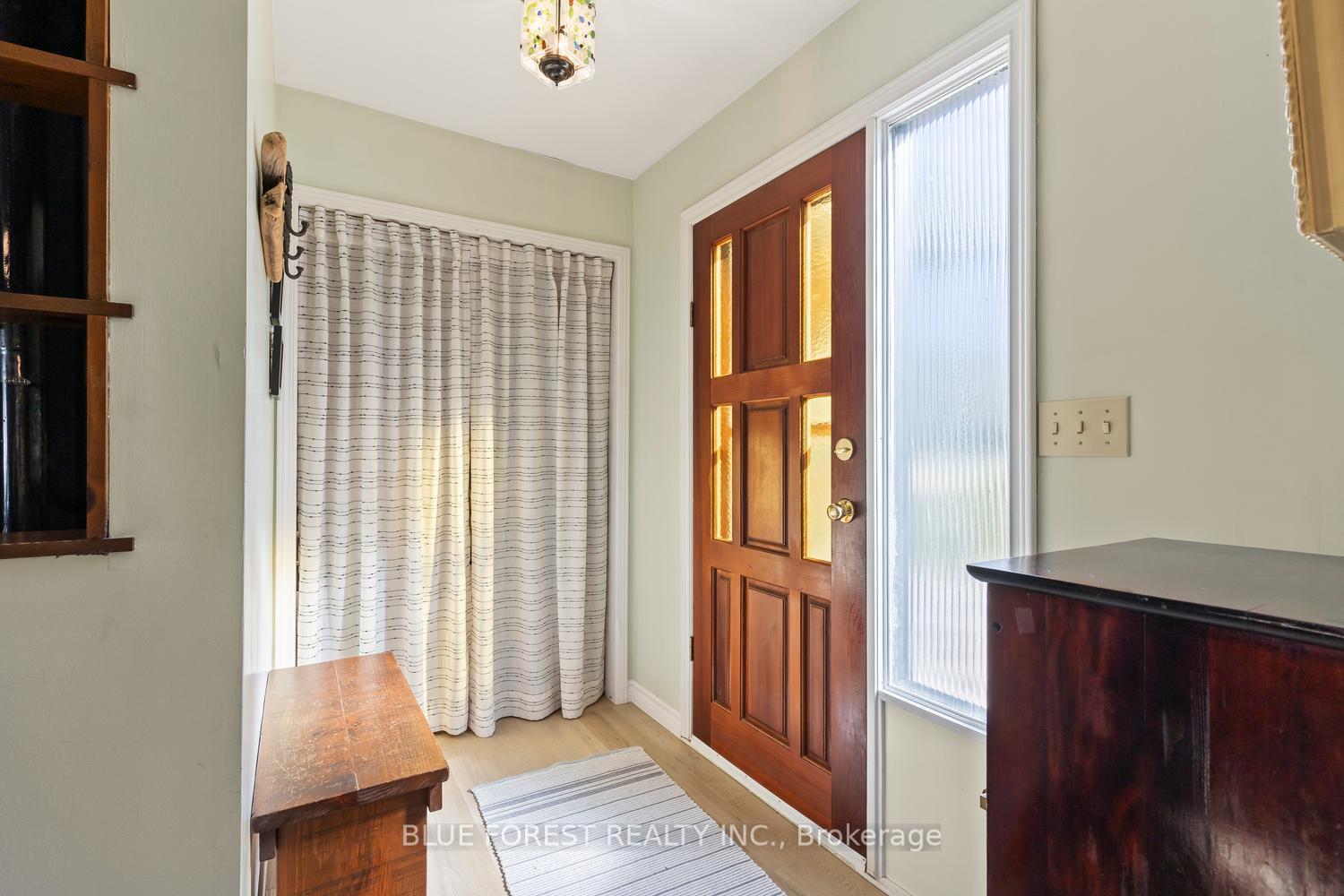 Photo 9 of 7365 Fairview Drive, Dutton/Dunwich, Rural Dutton/Dunwich — HOMEH