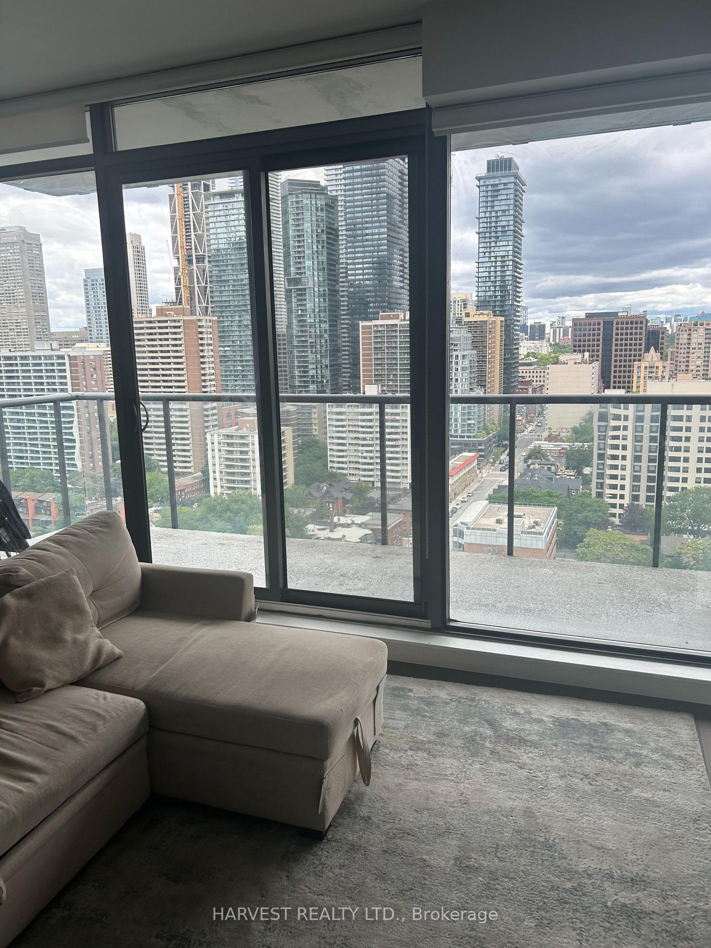 Photo 12 of Unit 2105, 81 Wellesley Street E, Toronto, Church-Yonge Corridor — HOMEH