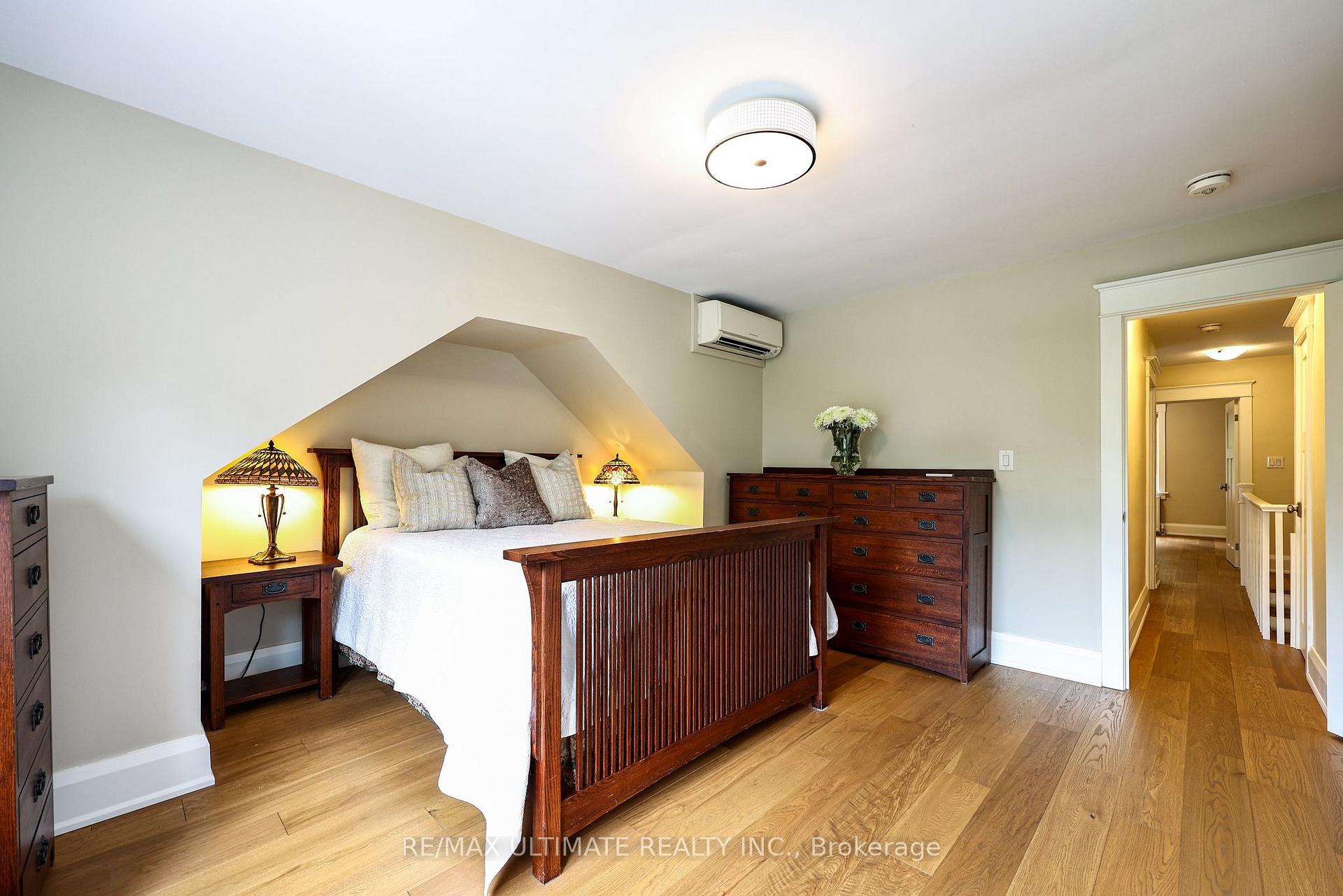 Photo 29 of 29 Falcon Street, Toronto, Mount Pleasant East — HOMEH
