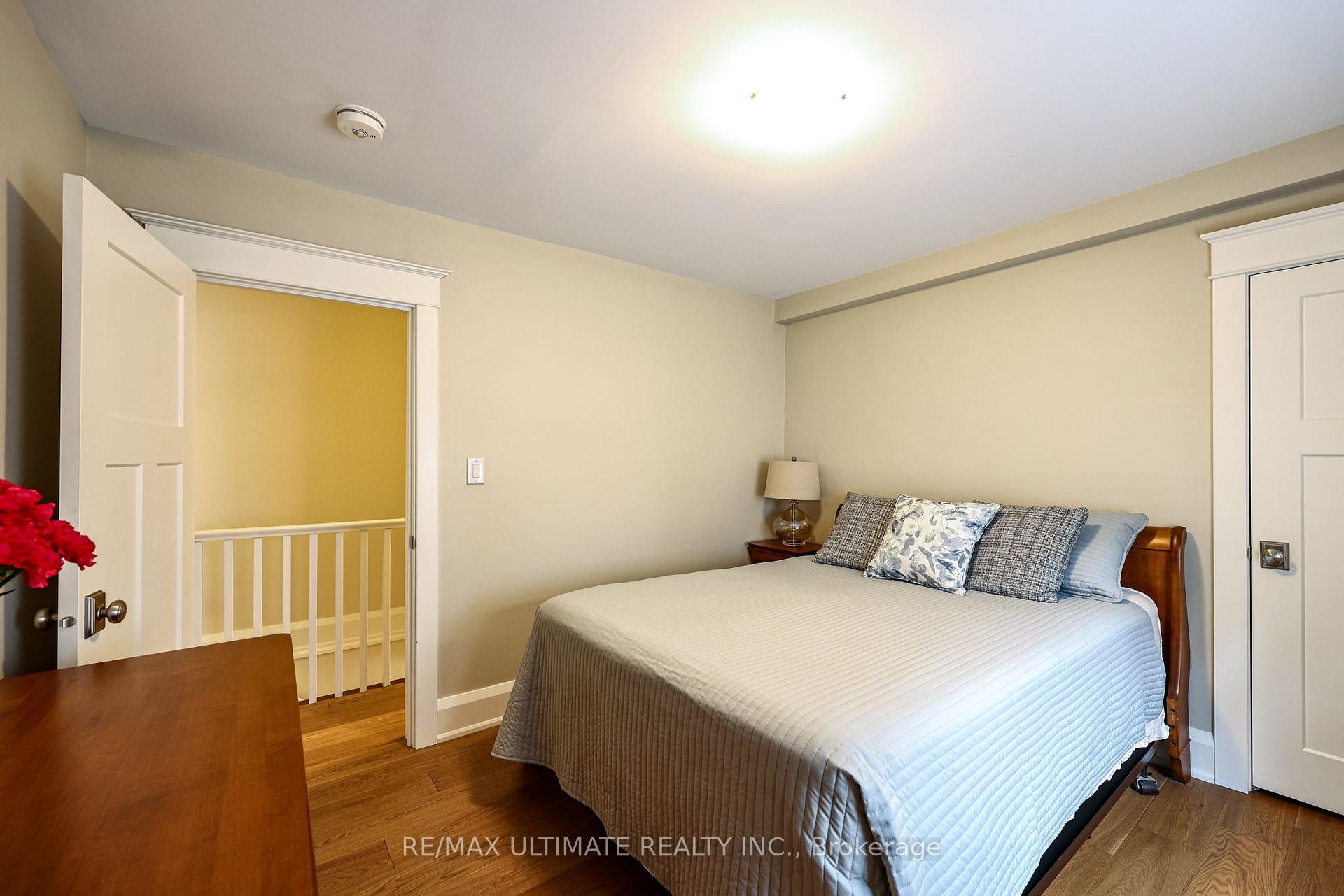 Photo 33 of 29 Falcon Street, Toronto, Mount Pleasant East — HOMEH