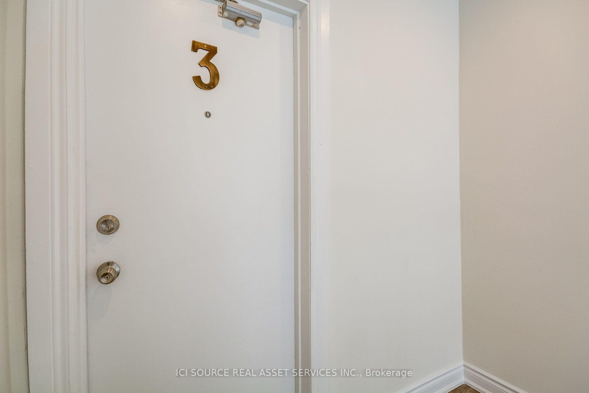 Photo 3 of Unit 3, 58 Burlingame Road, Etobicoke, Alderwood — HOMEH