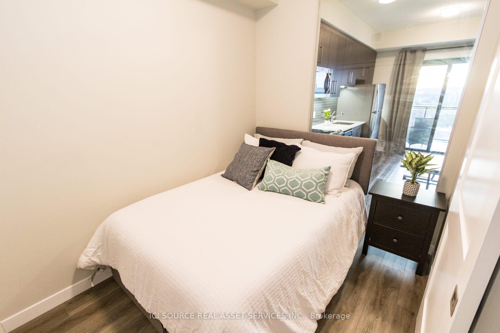 Photo 13 of Unit 1105, 15 Queen Street S, Hamilton, Central — HOMEH