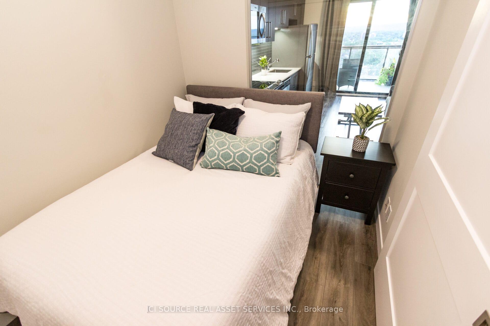 Photo 15 of Unit 1105, 15 Queen Street S, Hamilton, Central — HOMEH