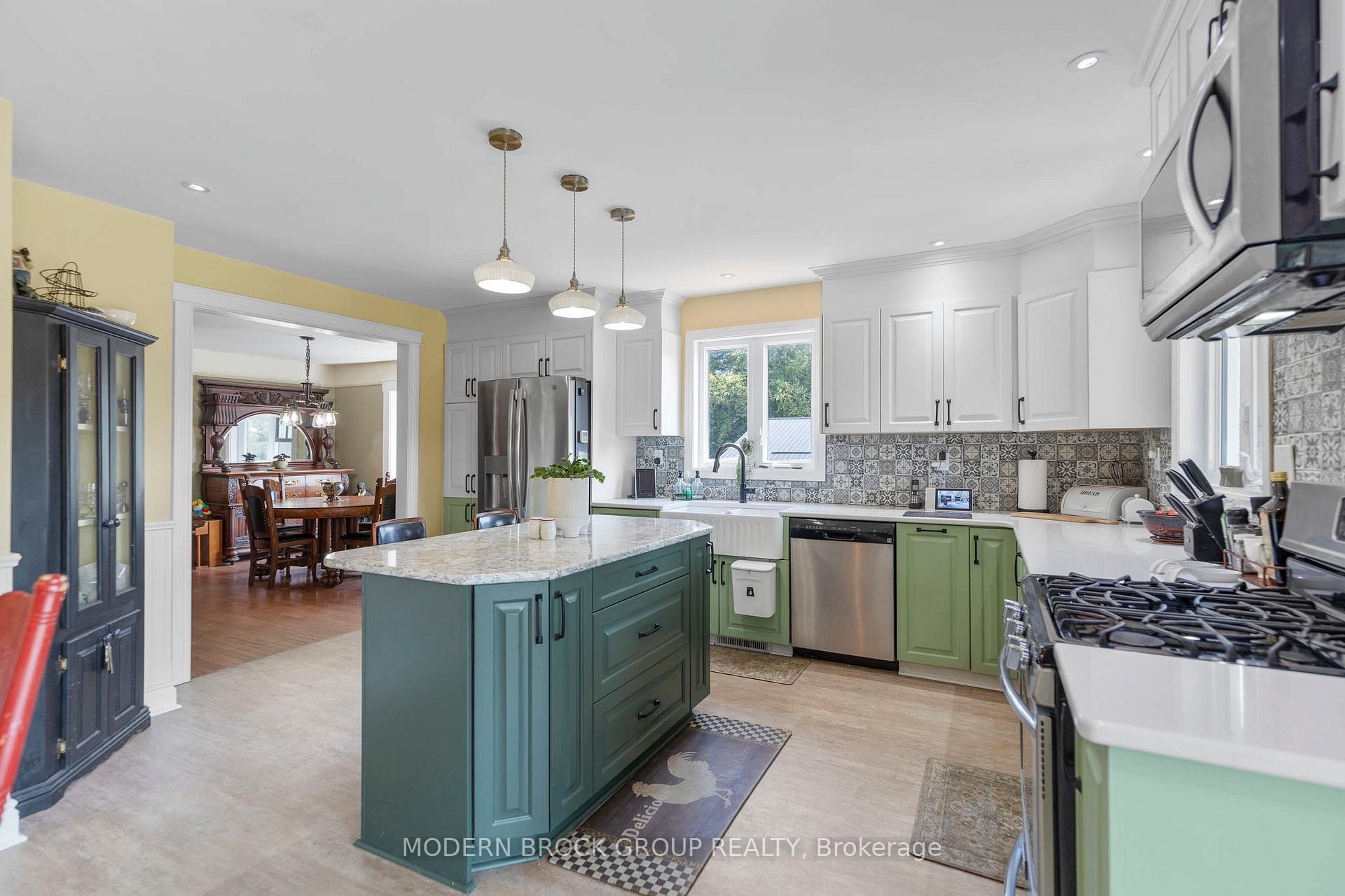 Photo 8 of 8224 County 15 Road, Augusta, Augusta Twp — HOMEH