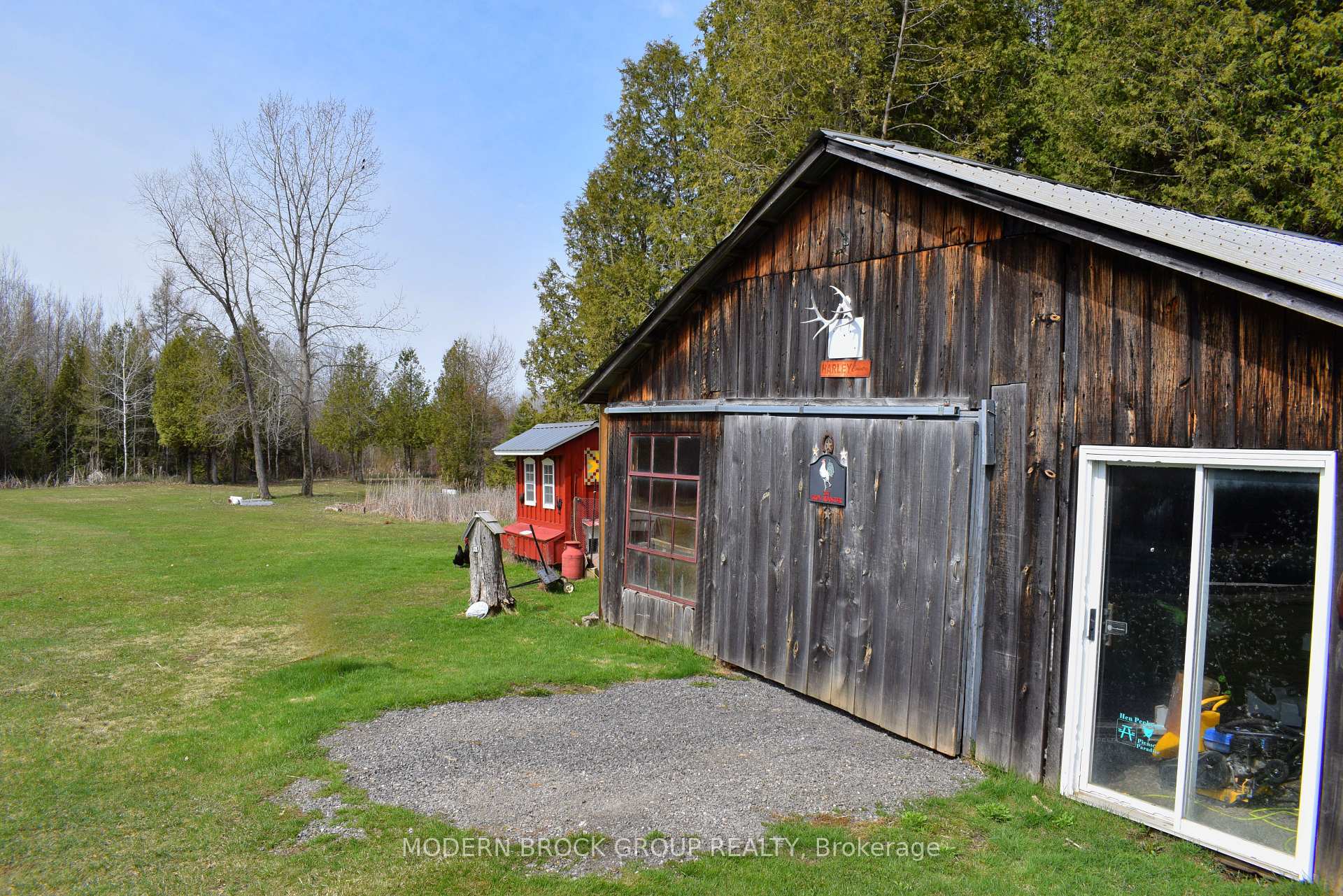 Photo 19 of 8224 County 15 Road, Augusta, Augusta Twp — HOMEH