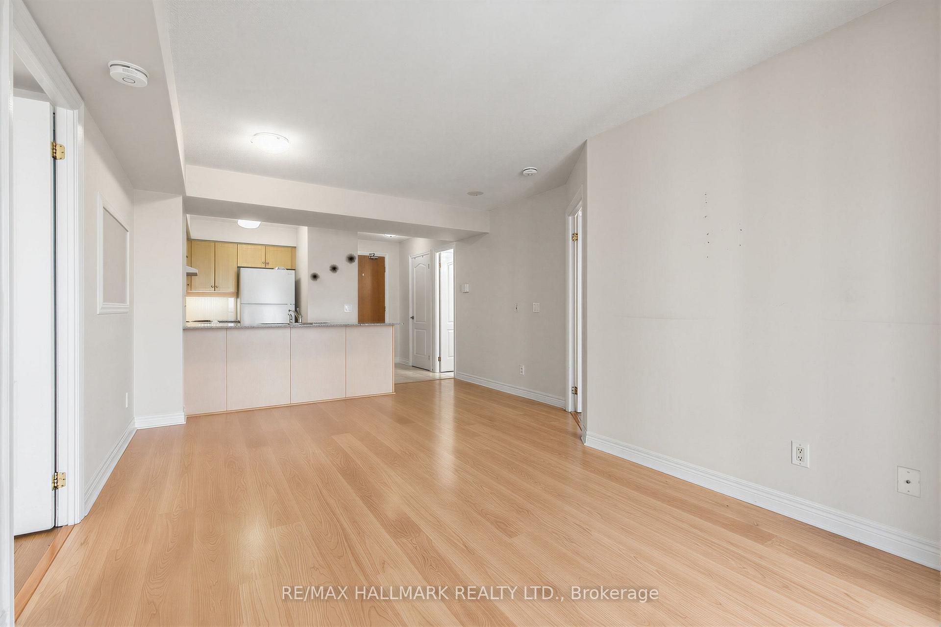 Photo 9 of Unit 1206, 50 Disera Drive, Vaughan, Beverley Glen — HOMEH