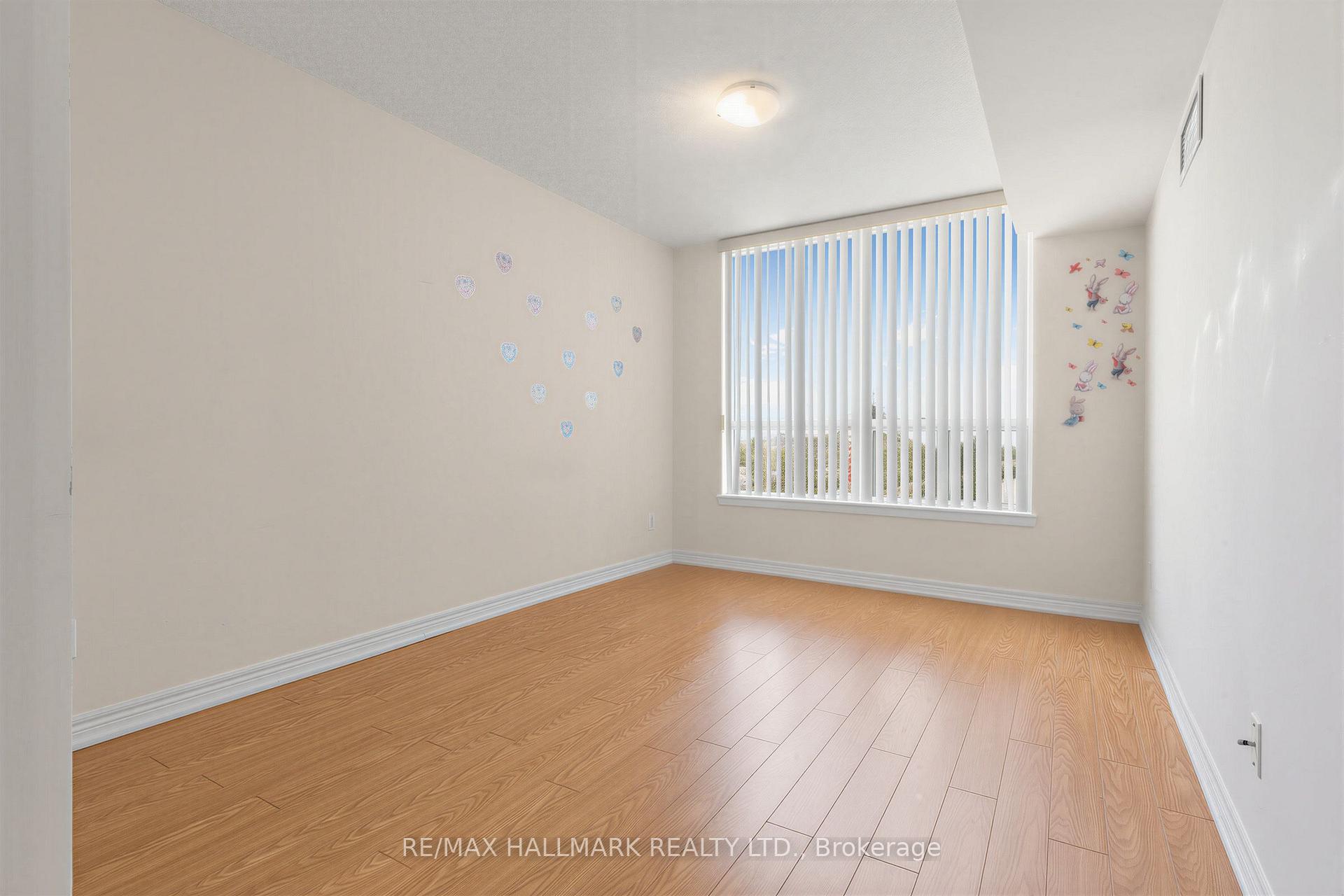 Photo 16 of Unit 1206, 50 Disera Drive, Vaughan, Beverley Glen — HOMEH