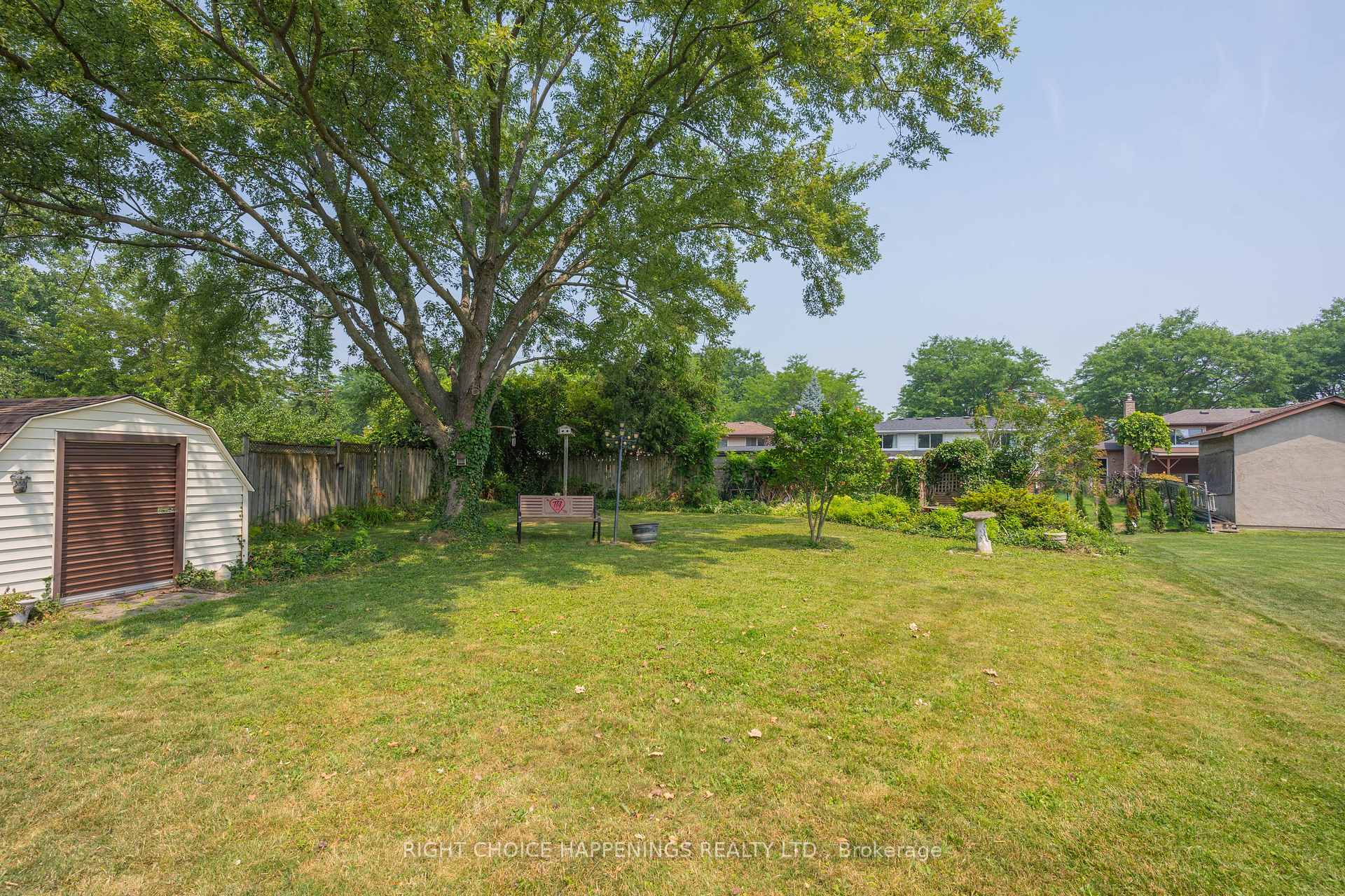 Photo 24 of 4171 Brookdale Drive, Niagara Falls, Ascot — HOMEH