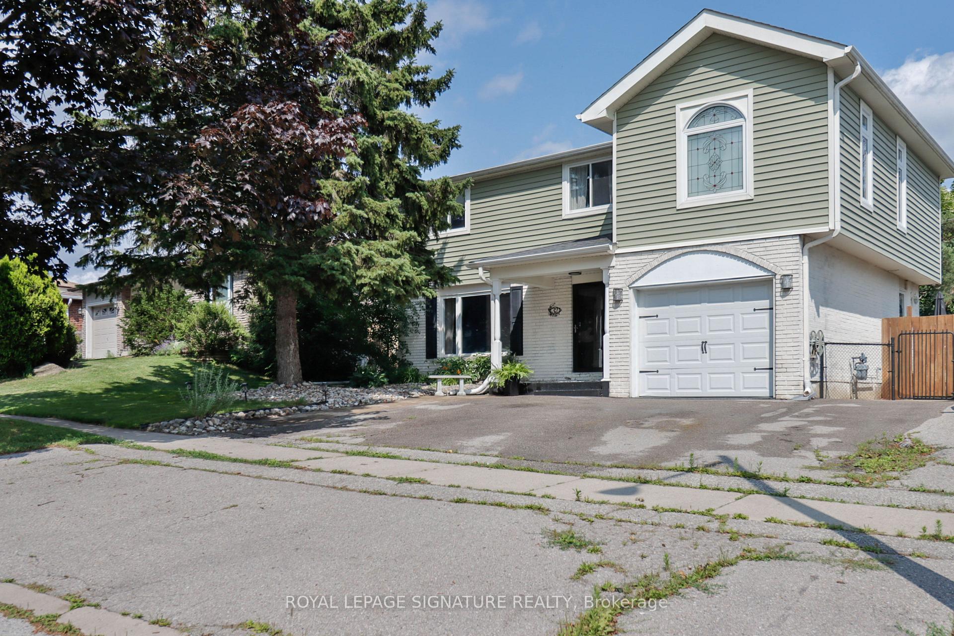 Photo 1 of 32 Harland Crescent, Ajax, South East — HOMEH