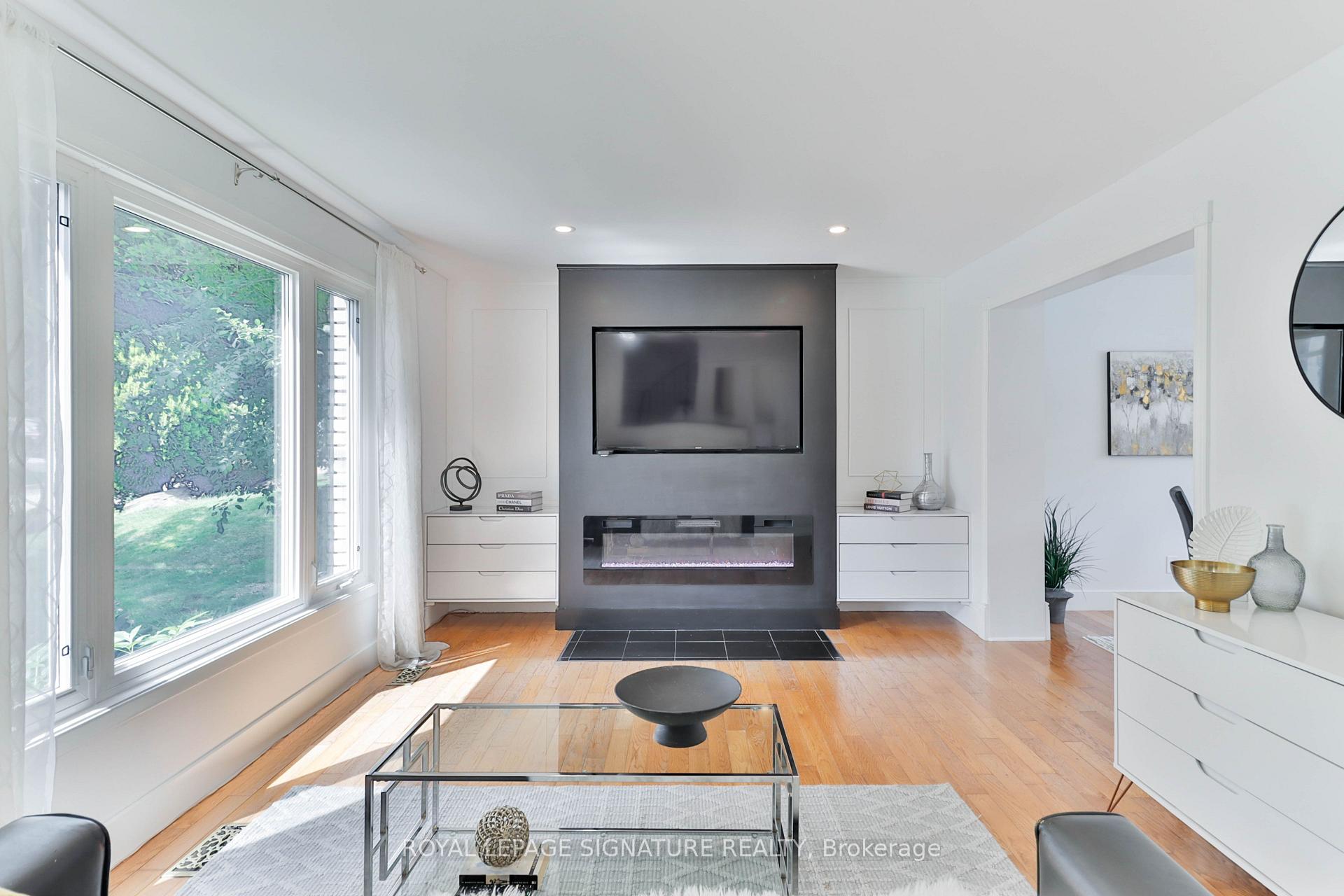 Photo 6 of 32 Harland Crescent, Ajax, South East — HOMEH