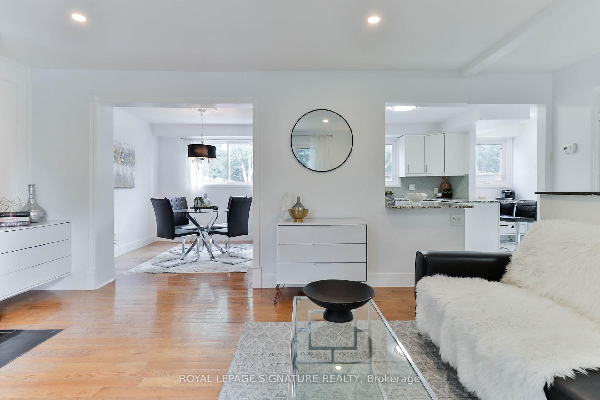 Photo 9 of 32 Harland Crescent, Ajax, South East — HOMEH