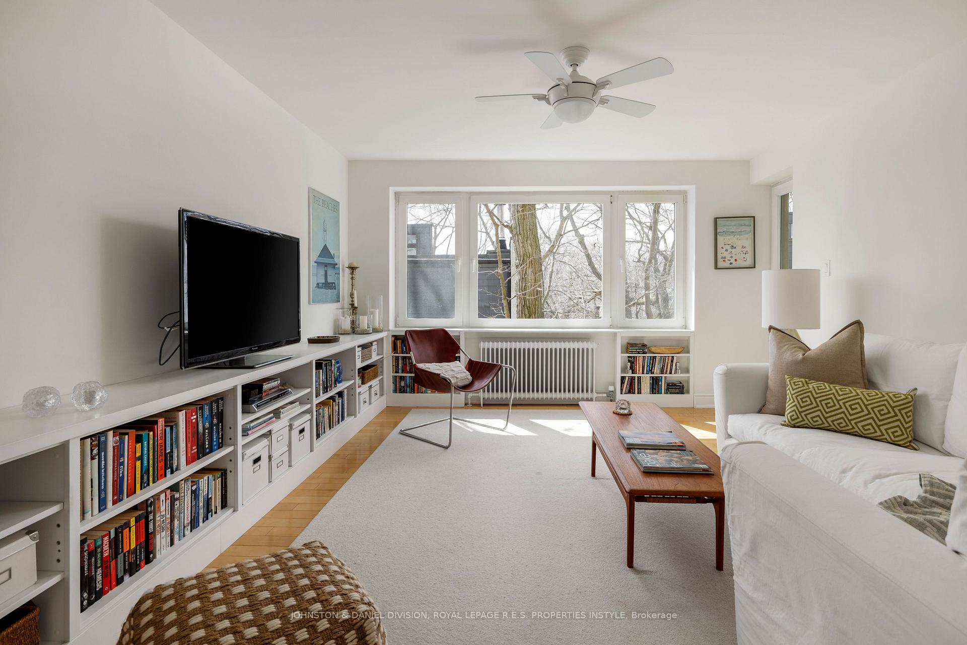Photo 9 of Unit 8, 2368 Queen Street E, Toronto, The Beaches — HOMEH