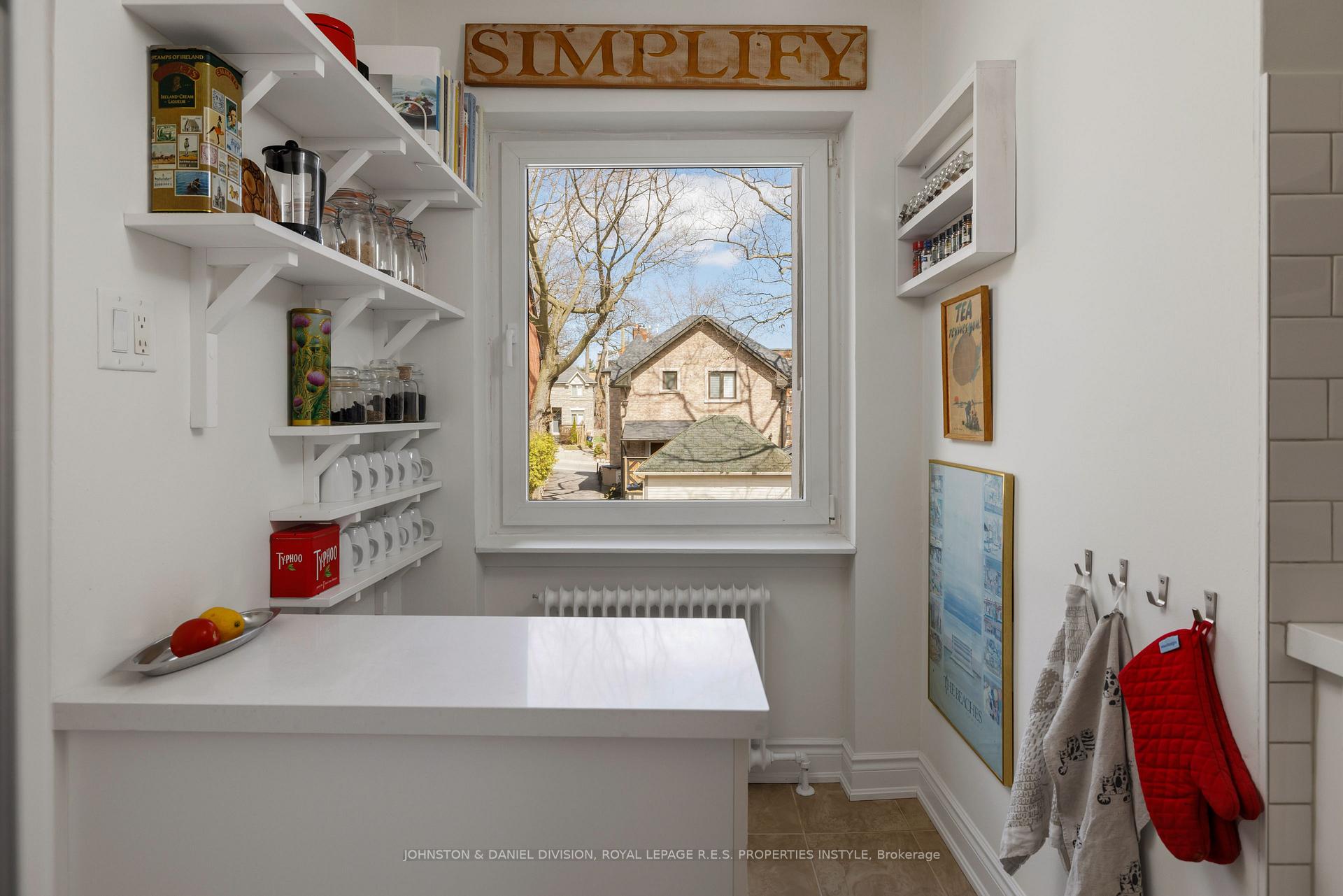 Photo 26 of Unit 8, 2368 Queen Street E, Toronto, The Beaches — HOMEH