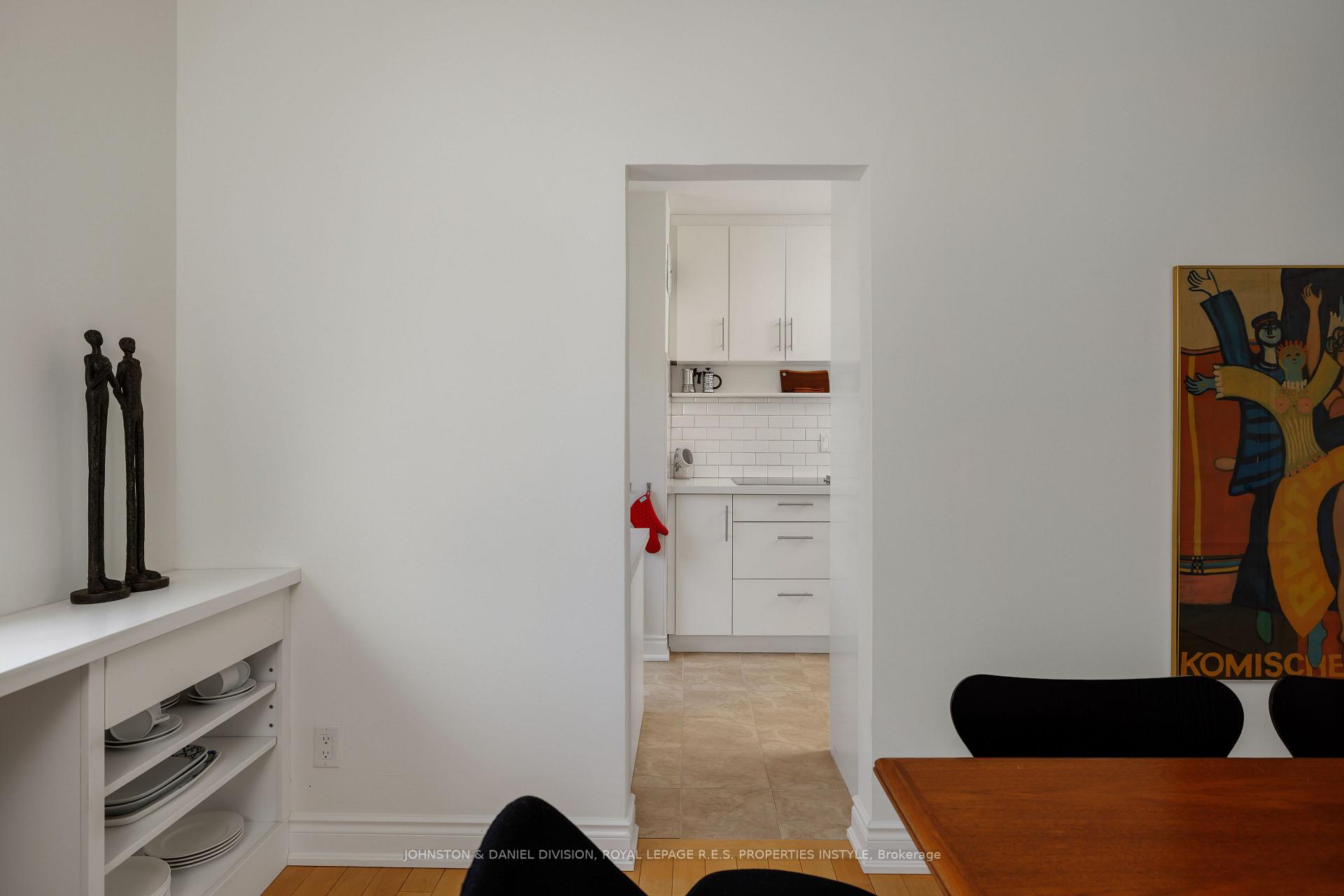 Photo 33 of Unit 8, 2368 Queen Street E, Toronto, The Beaches — HOMEH