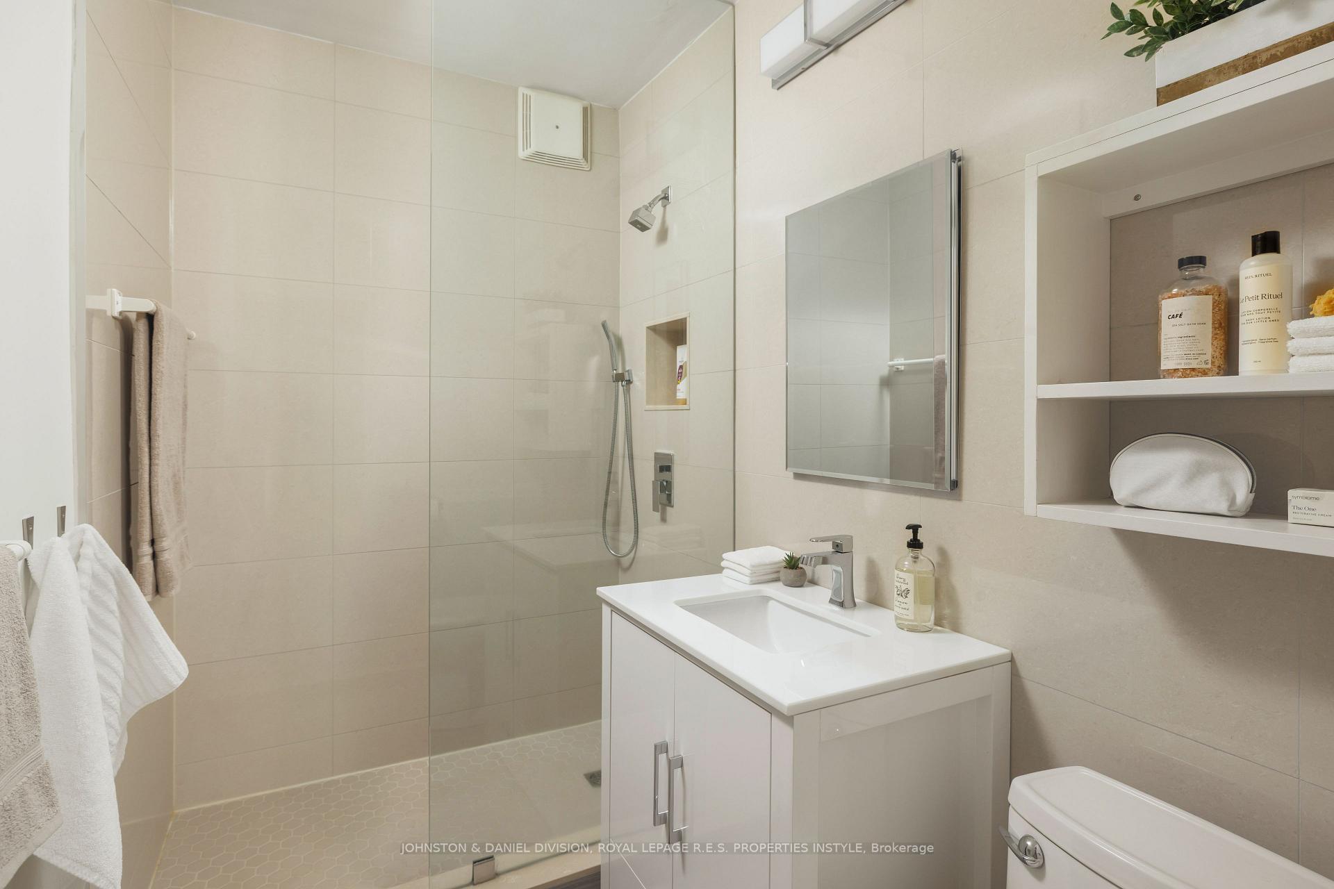 Photo 43 of Unit 8, 2368 Queen Street E, Toronto, The Beaches — HOMEH