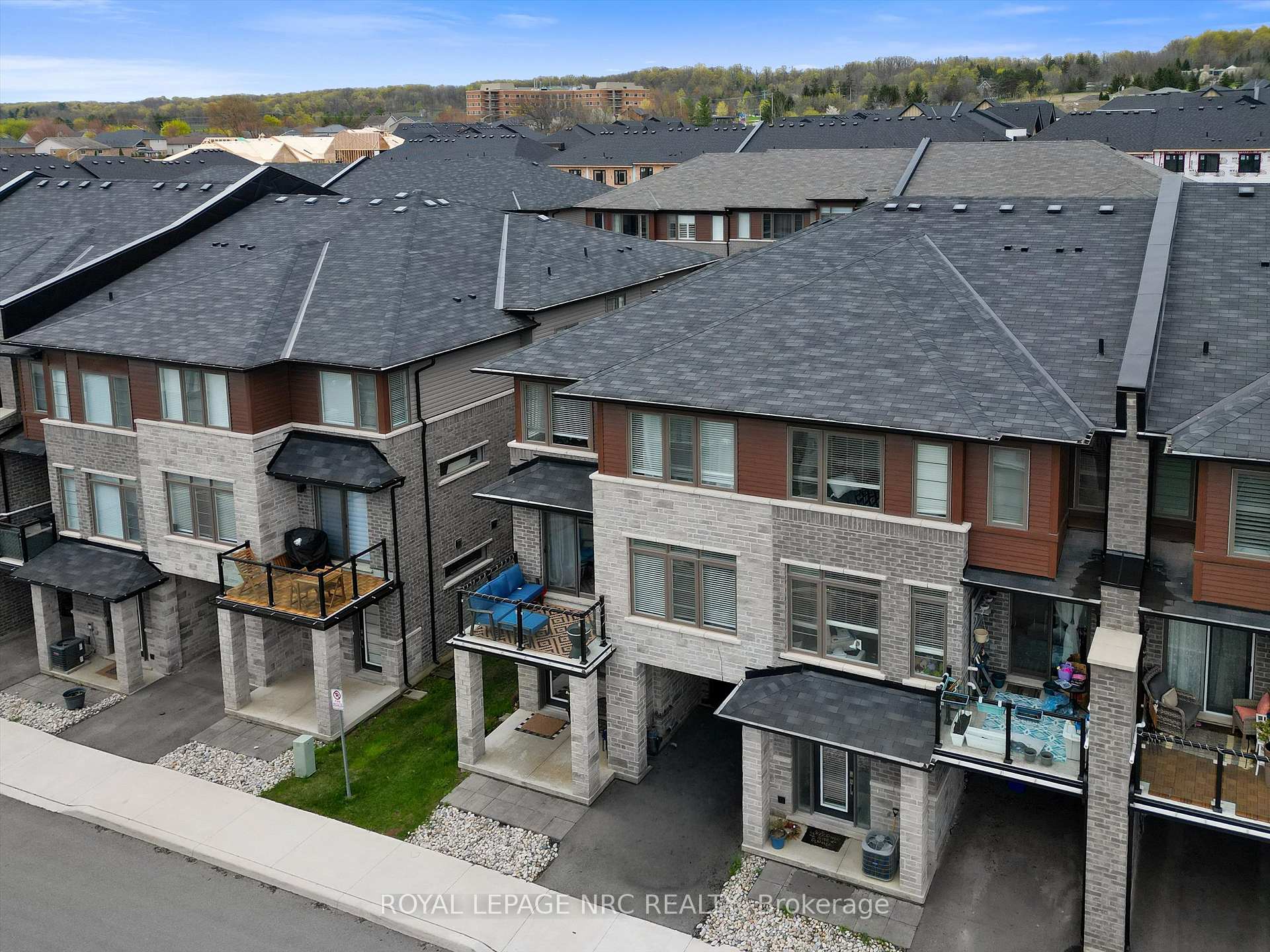 Photo 1 of Unit 17, 5000 Connor Drive, Lincoln, Beamsville — HOMEH