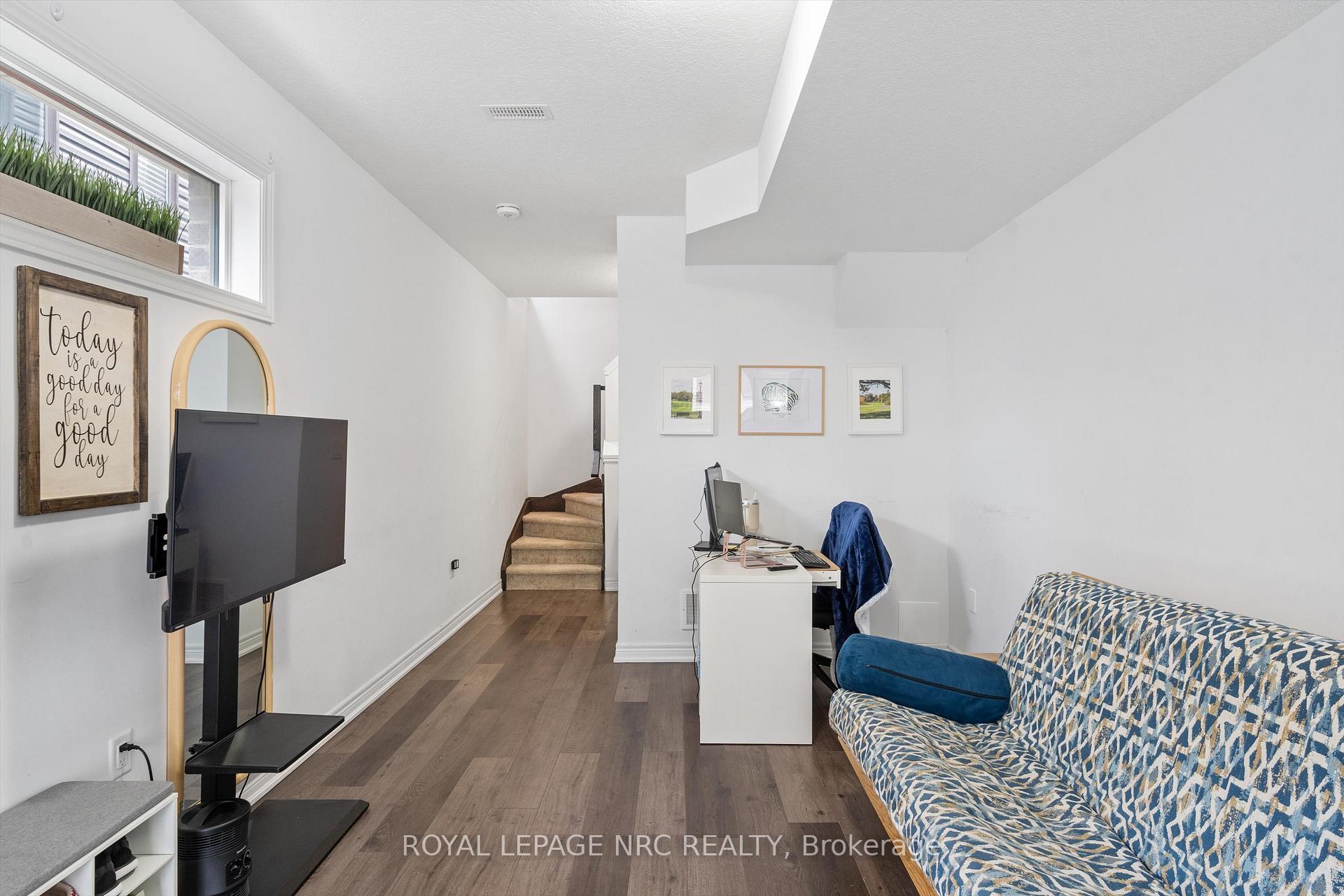 Photo 5 of Unit 17, 5000 Connor Drive, Lincoln, Beamsville — HOMEH