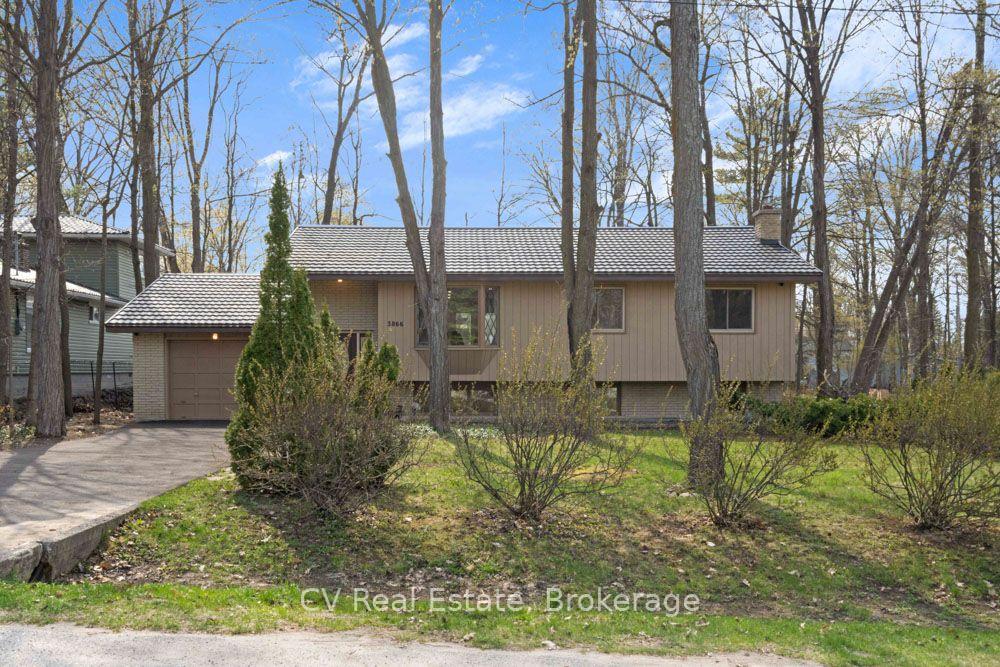 Photo 2 of 3866 Dixon Road, Innisfil, Rural Innisfil — HOMEH