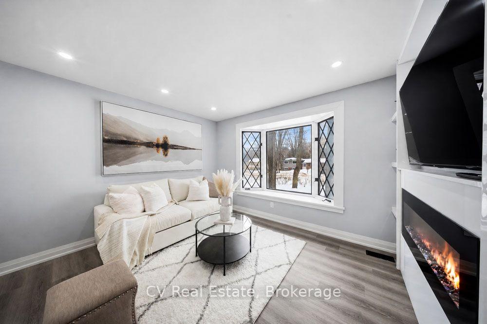 Photo 17 of 3866 Dixon Road, Innisfil, Rural Innisfil — HOMEH