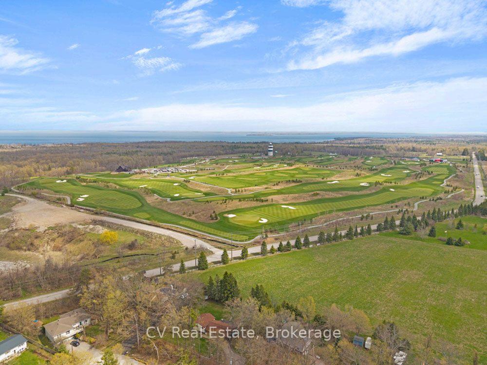 Photo 46 of 3866 Dixon Road, Innisfil, Rural Innisfil — HOMEH