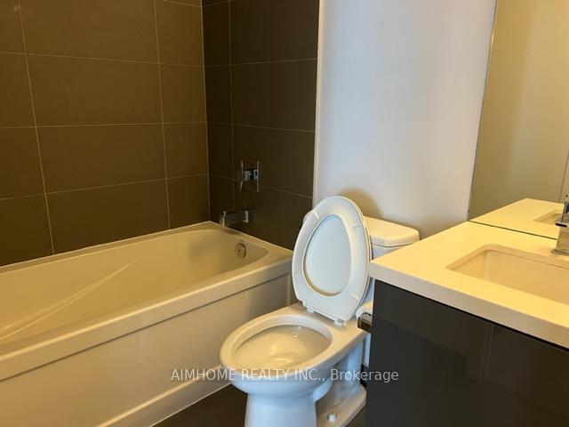 Photo 13 of Unit 3505, 8 Eglinton Avenue E, Toronto, Mount Pleasant West — HOMEH