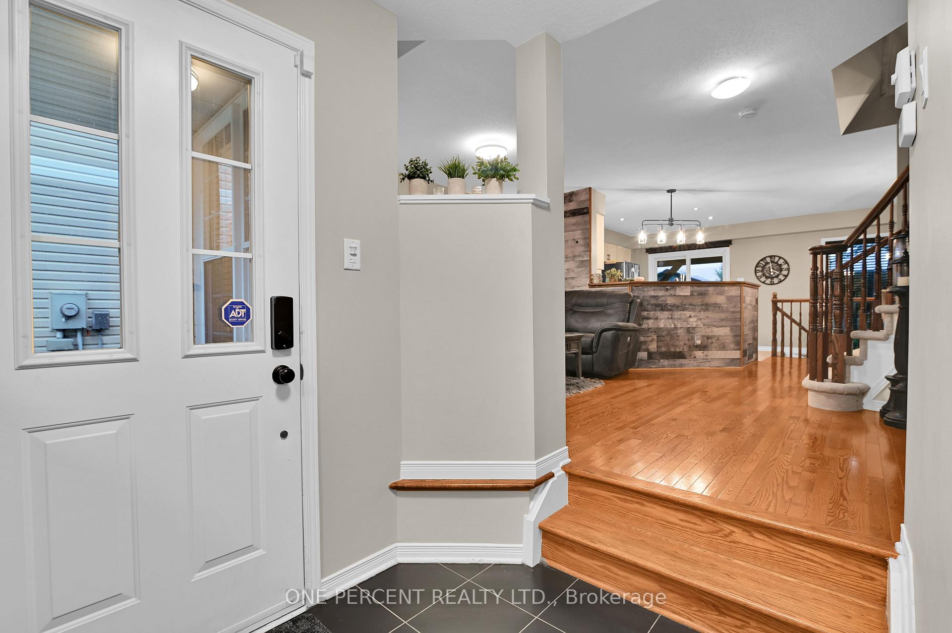 Photo 5 of 2260 Mondavi Street, Ottawa, Springridge/East Village — HOMEH