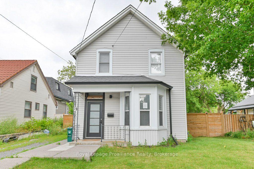 Photo 3 of 19 Bettes Street, Belleville, Belleville Ward — HOMEH